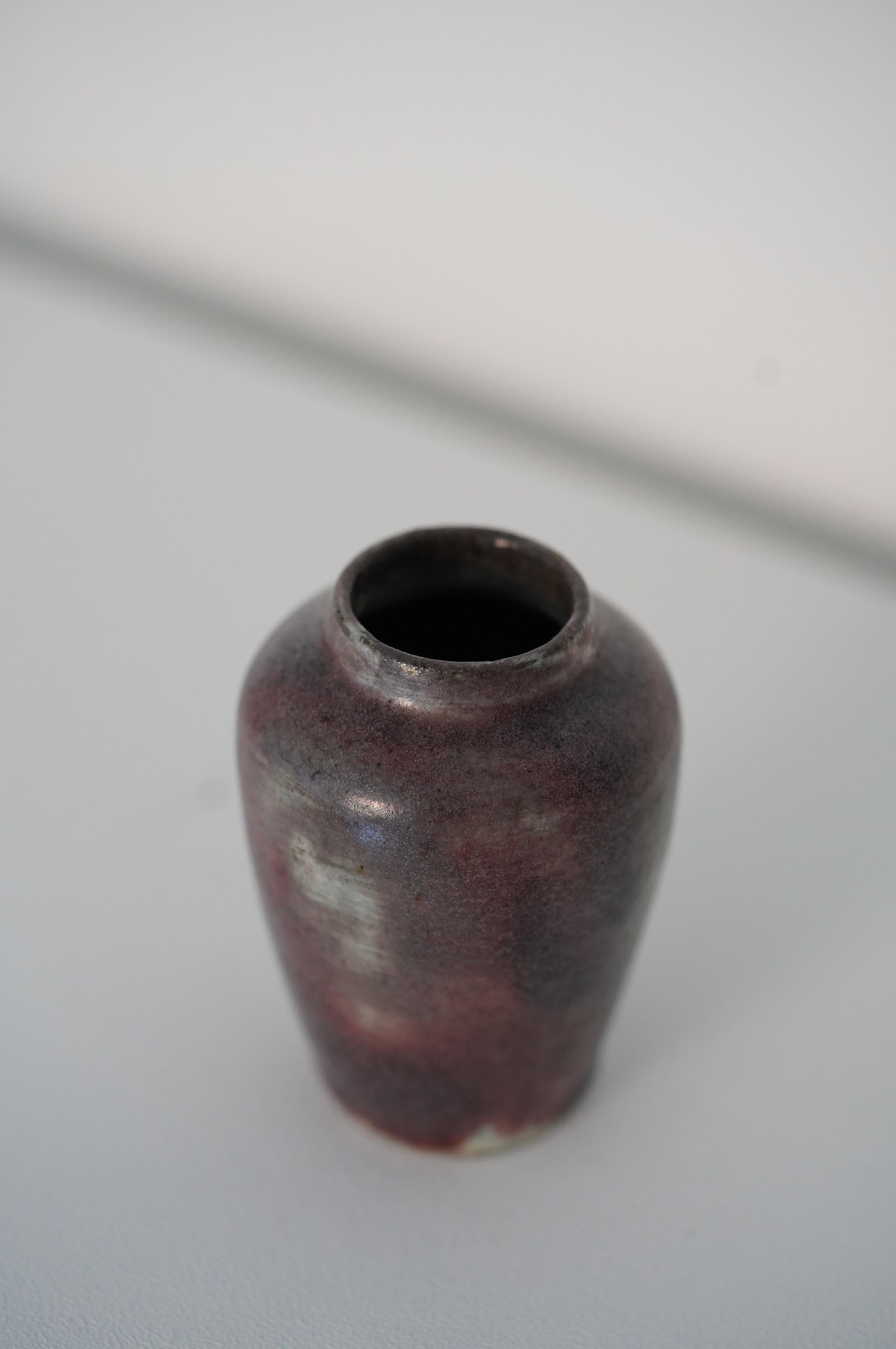 Vaso in miniatura in gres di Auguste Delaherche, smalto color sangue di bue, Francia, 1890-1900 in vendita 5