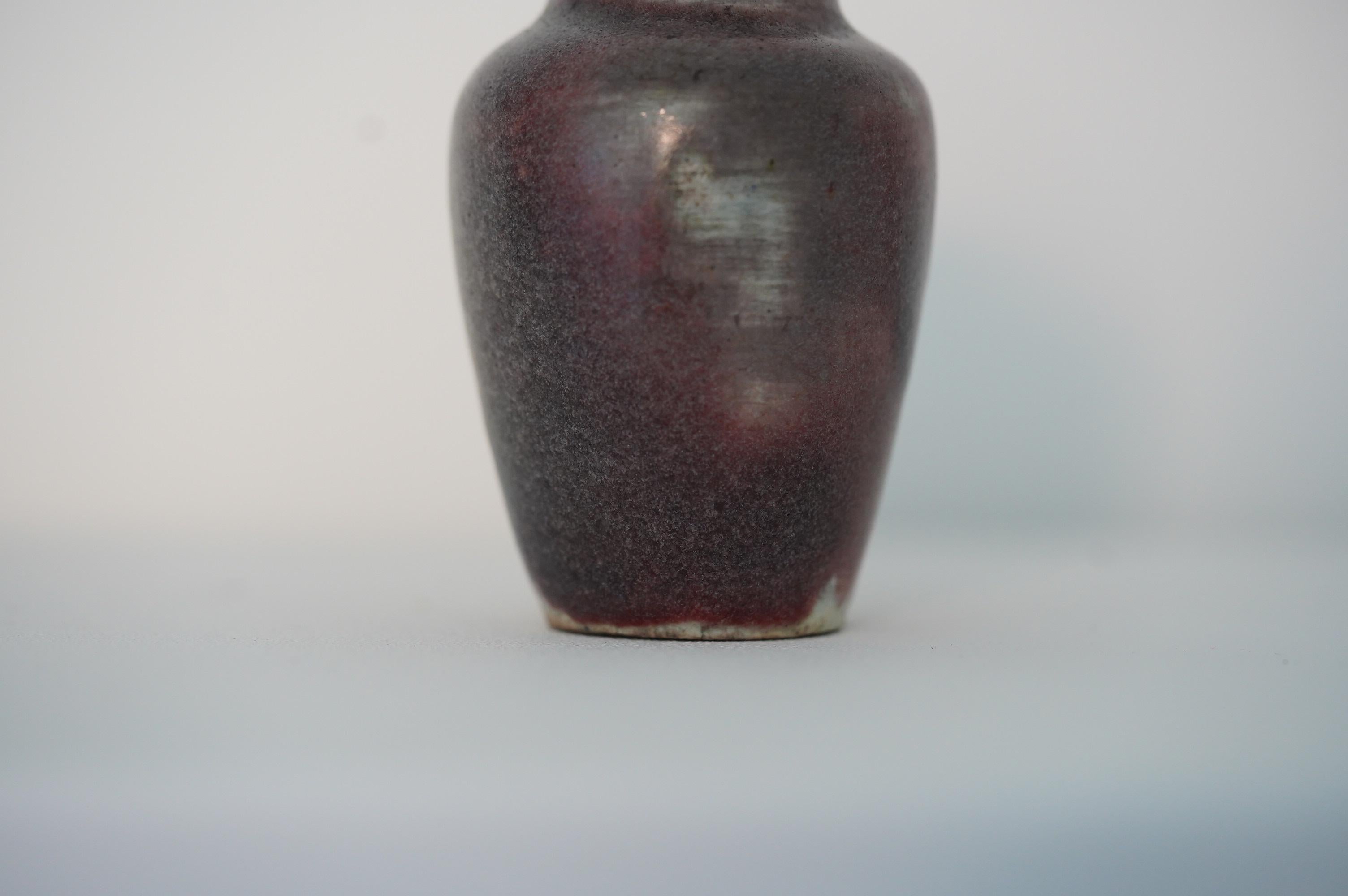 Vaso in miniatura in gres di Auguste Delaherche, smalto color sangue di bue, Francia, 1890-1900 In condizioni buone in vendita a La Teste De Buch, FR