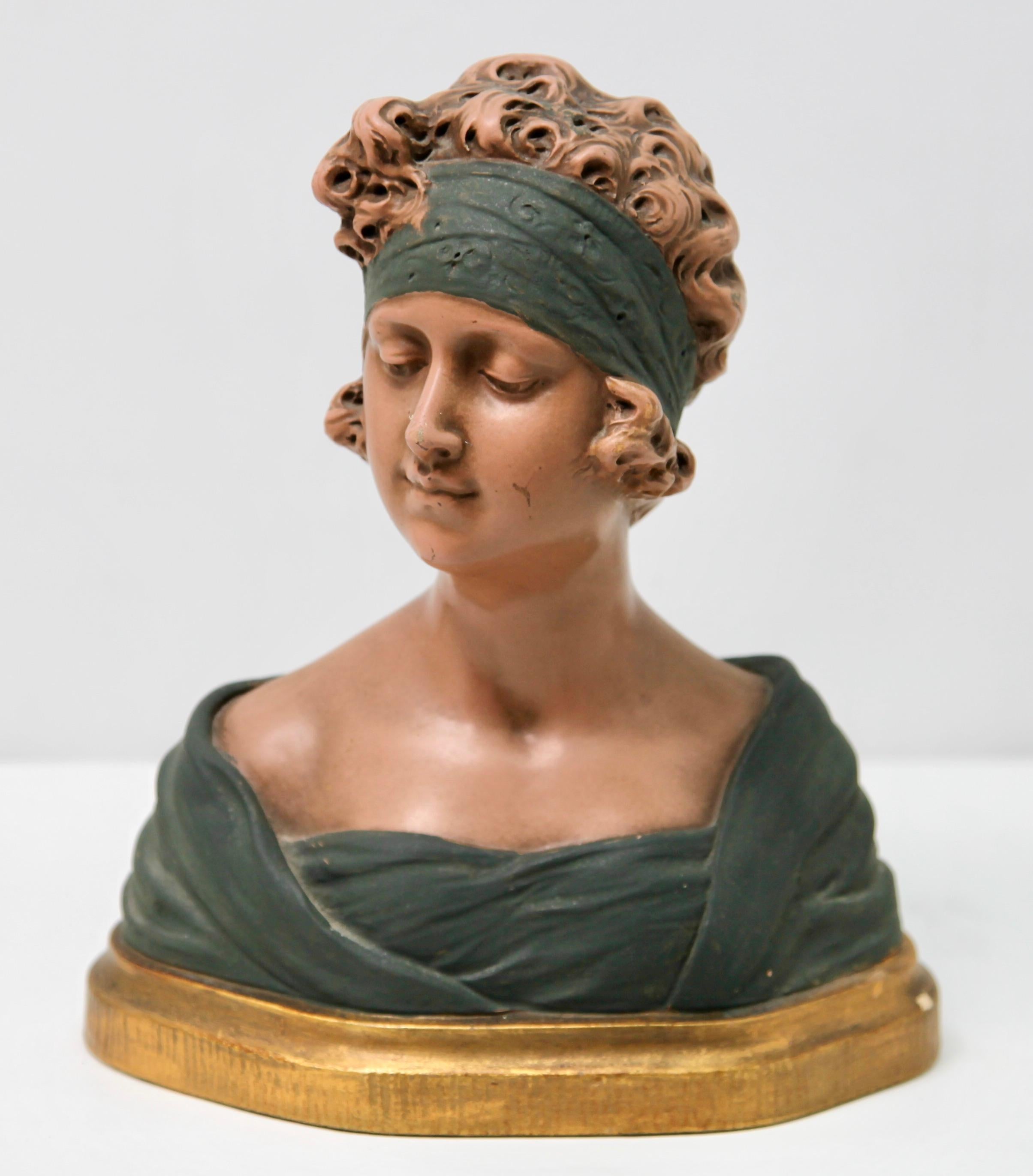 Auguste Henri Carli (1868-1930)-bust in terracotta, France, Belgium, early 20th century

Signed A. Carli.
Auguste Carli is a French sculpture, whose work along with that of his brother was represented in Brussels.
This bust is in Belgium in a