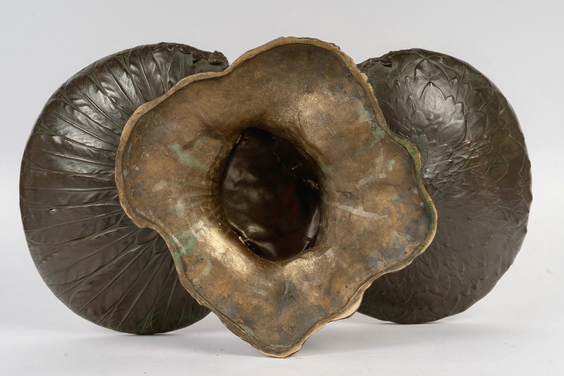 Auguste Ledru (French, 1860-1902)  Large Naïade Bronze Centerpiece circa 1895 For Sale 5