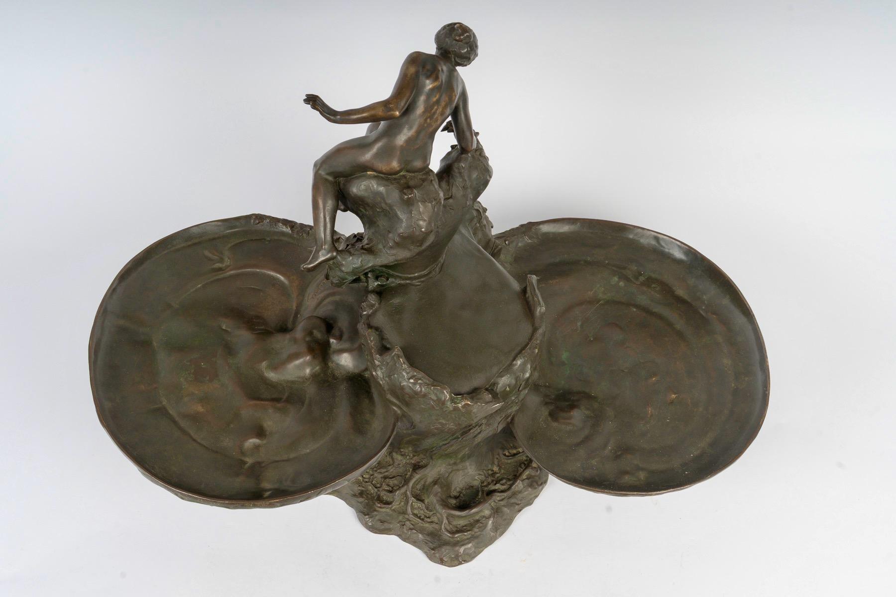 Late 19th Century Auguste Ledru (French, 1860-1902)  Large Naïade Bronze Centerpiece circa 1895 For Sale