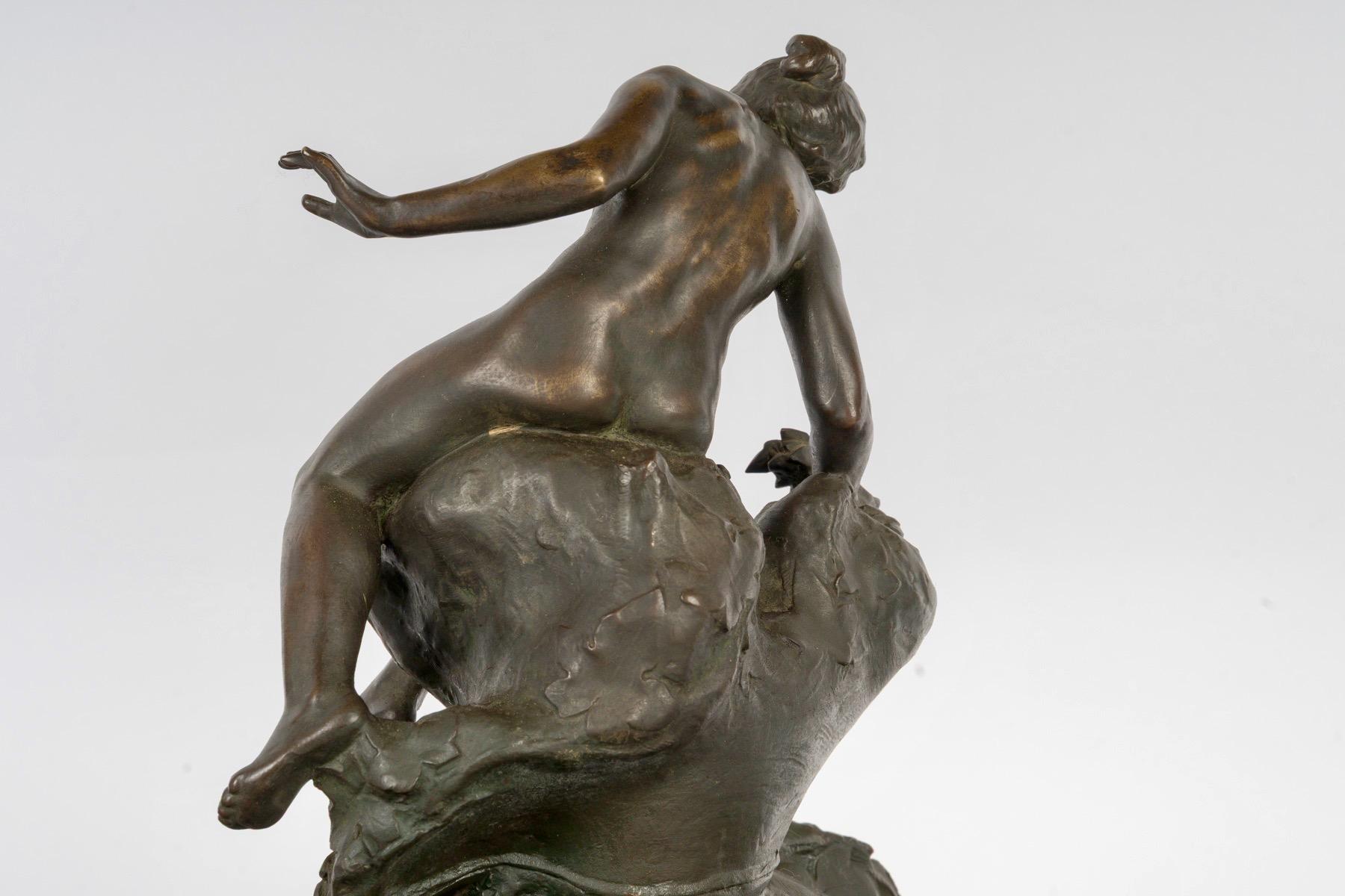 Auguste Ledru (French, 1860-1902)  Large Naïade Bronze Centerpiece circa 1895 For Sale 2