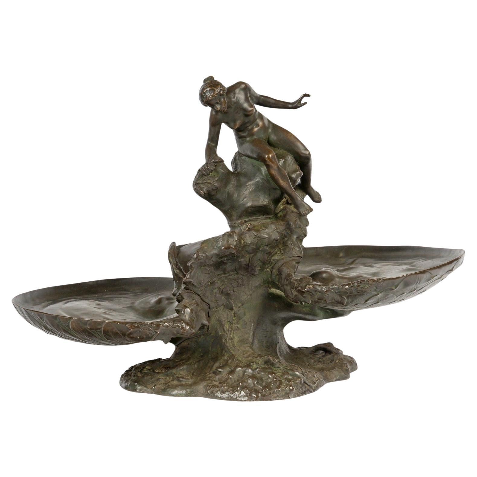 Auguste Ledru (French, 1860-1902)  Large Naïade Bronze Centerpiece circa 1895 For Sale
