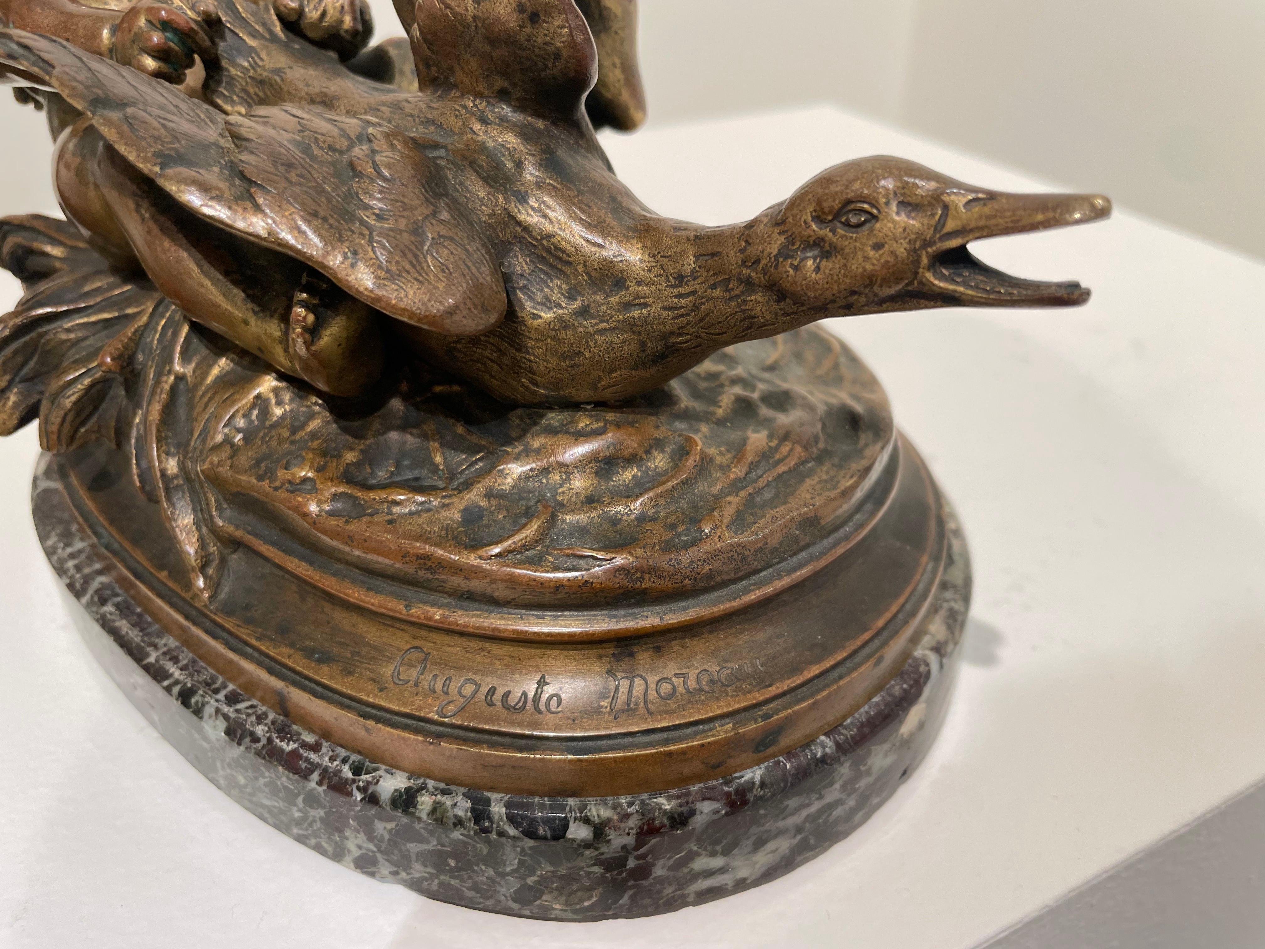 Swan Baby, Bronze- und Marmorskulptur aus dem 19. Jahrhundert mit Cherub und reitendem Schwan im Angebot 4