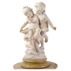 Auguste MOREAU (1834-1917) « Deux enfants » monté sur une base en albâtre