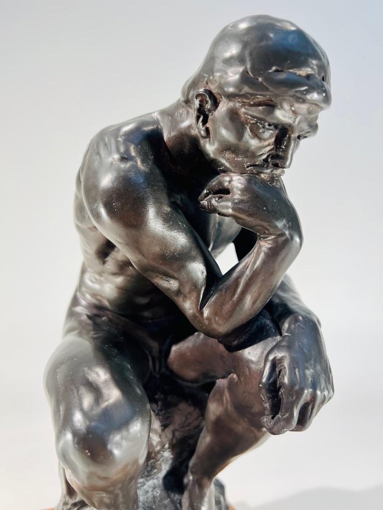 Auguste Rodin Französische museu-Reproduktion aus Gips und Holz, signiert „Le Penseur“ im Angebot 2