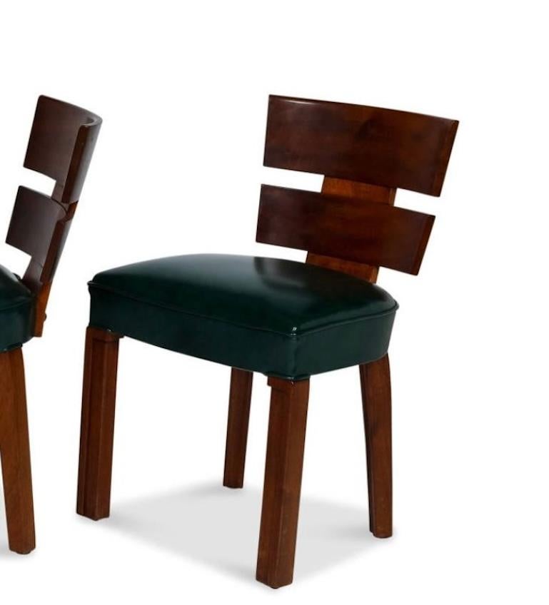 Milieu du XXe siècle Auguste Vallin (1881- 1967) Ensemble de 8 chaises modernistes en vente