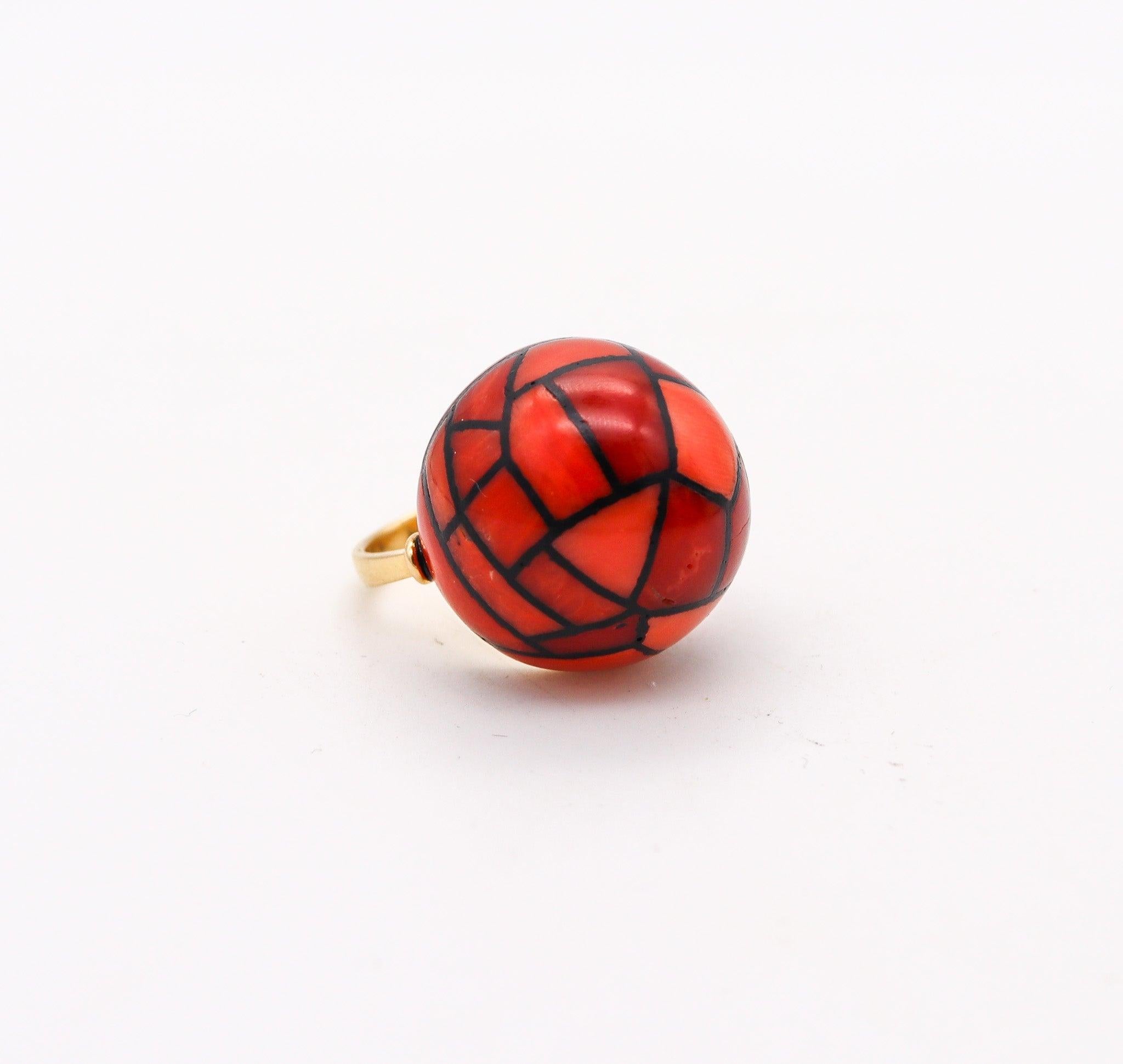 Cocktail ring designed by Augustin Julia Plana (1934-1979).

This is a very rare and unusual cocktail ring, created in Switzerland by the artist jeweler Augustin Julia-Plana, back in the 1970. The ring has been crafted in solid yellow gold of 18