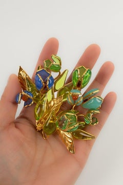 Augustine Brooch in Gilded Metal and Glass Paste