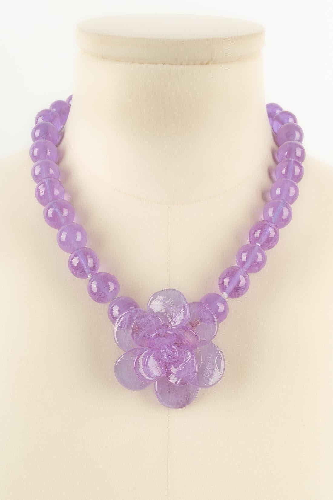 Augustine - (Made in France) Camellia necklace in purple glass paste.

Additional information:
Condition: Very good condition
Dimensions: Length: from 44 cm to 49 cm

Seller Reference: BC35