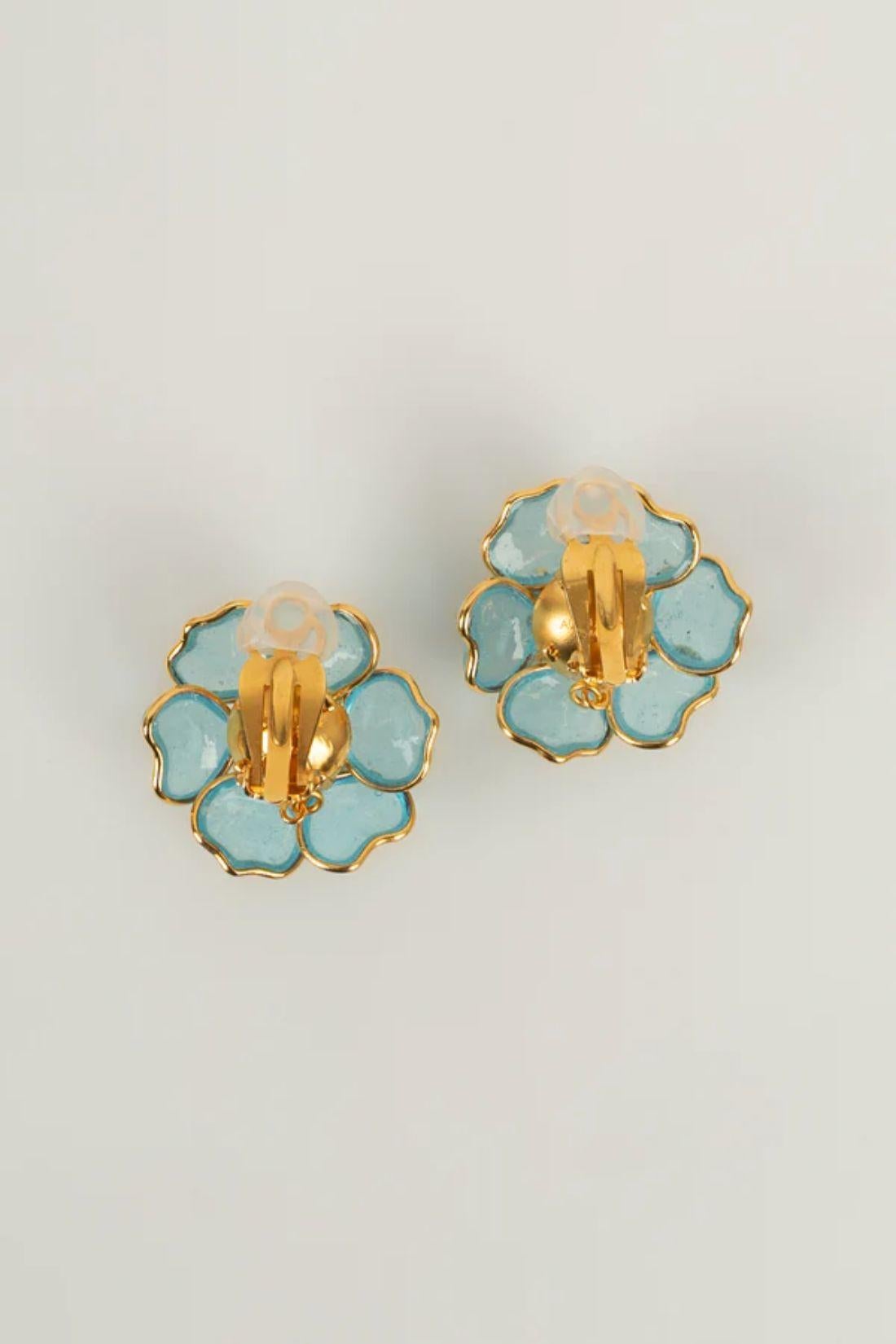 Artist Augustine Earrings in Gold metal, Blue Glass Paste and Fancy Pearl For Sale