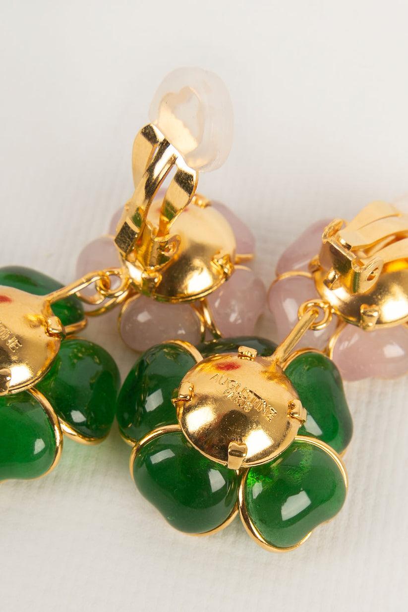 Augustine-Ohrringe aus Gold, Metall und Glaspastell Damen im Angebot