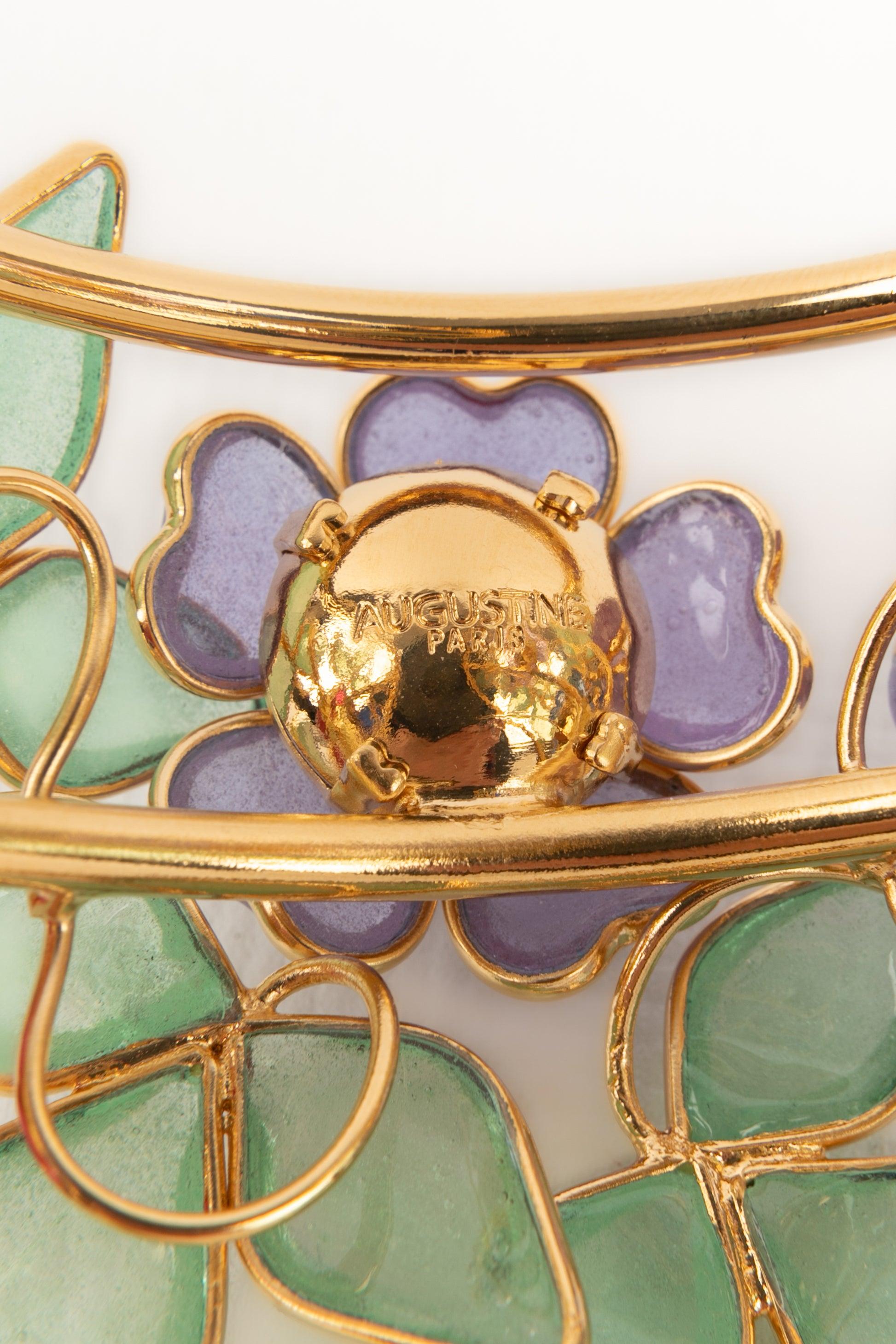 Augustine Flower Cuff Bracelet in Gold Metal and Glass Paste Flowers For Sale 4