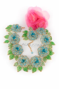 Augustine flower necklace
