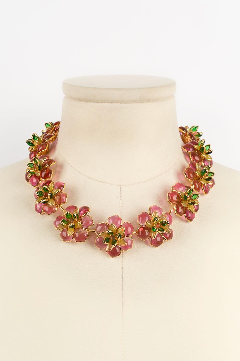 metal flower necklace