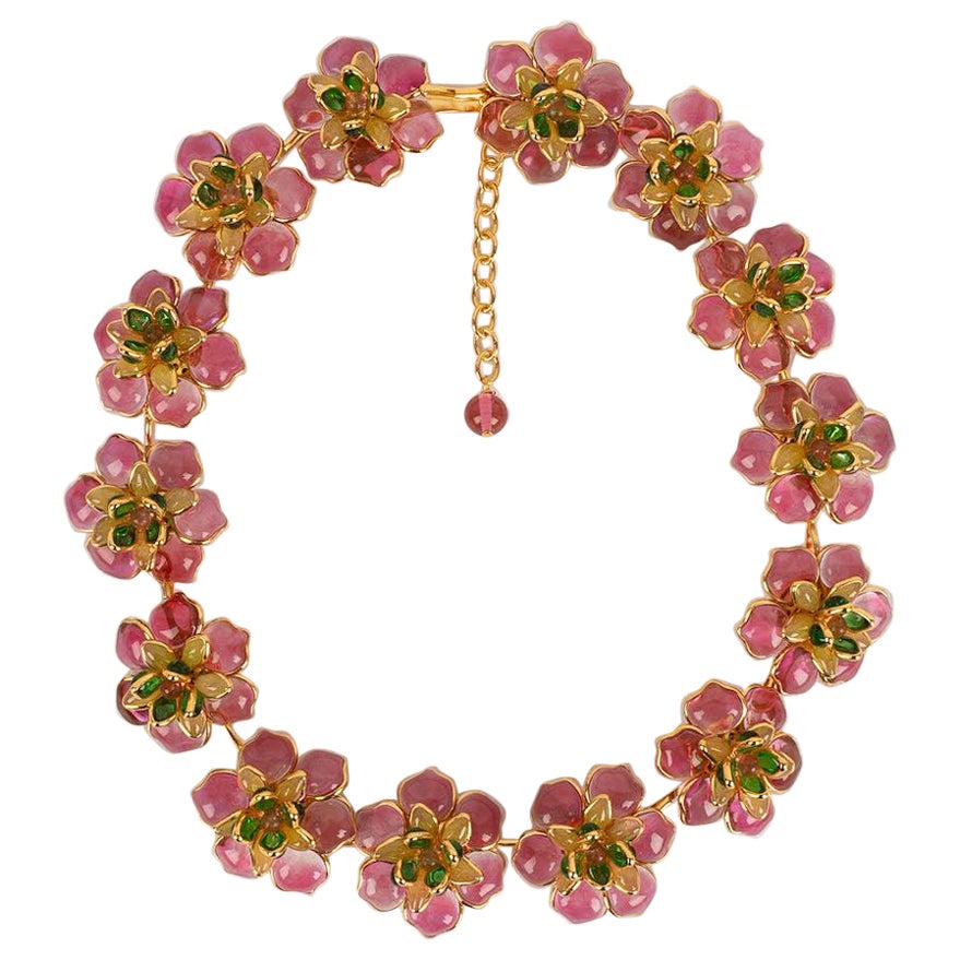 Augustine Collier de fleurs en pâte de verre et métal doré