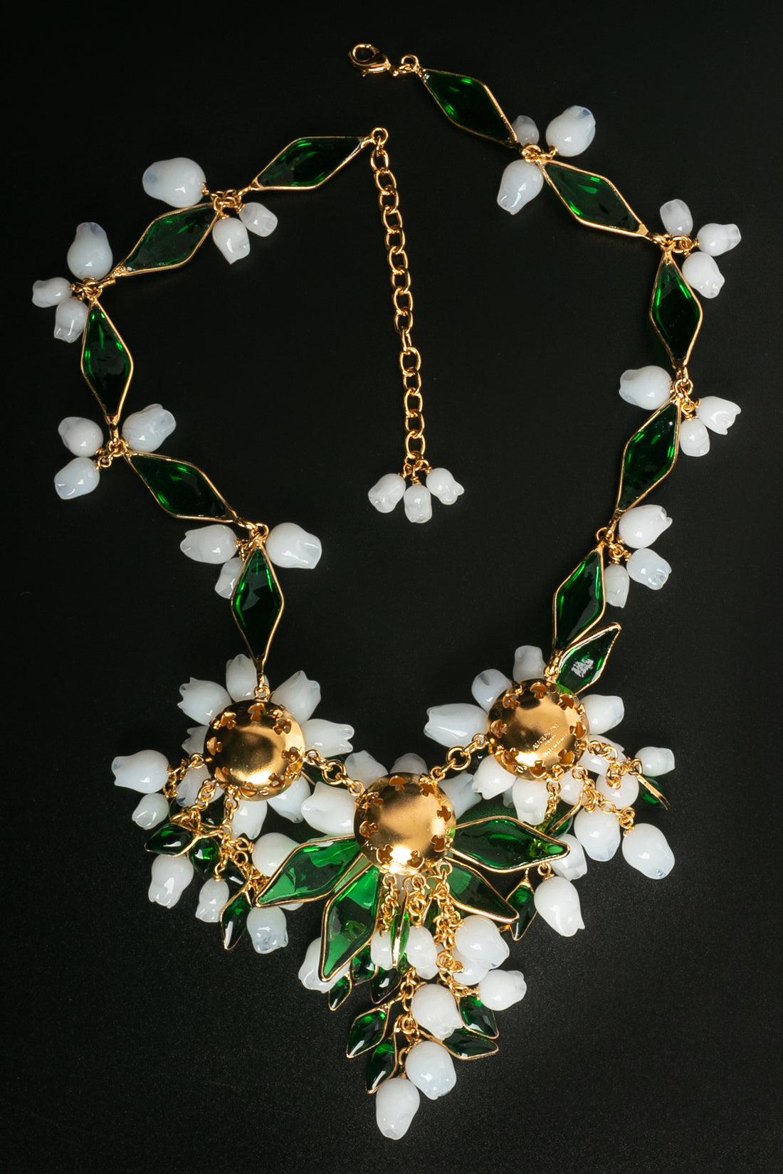 Augustine Glass Paste Bib Necklace in Gilded Metal  For Sale 2