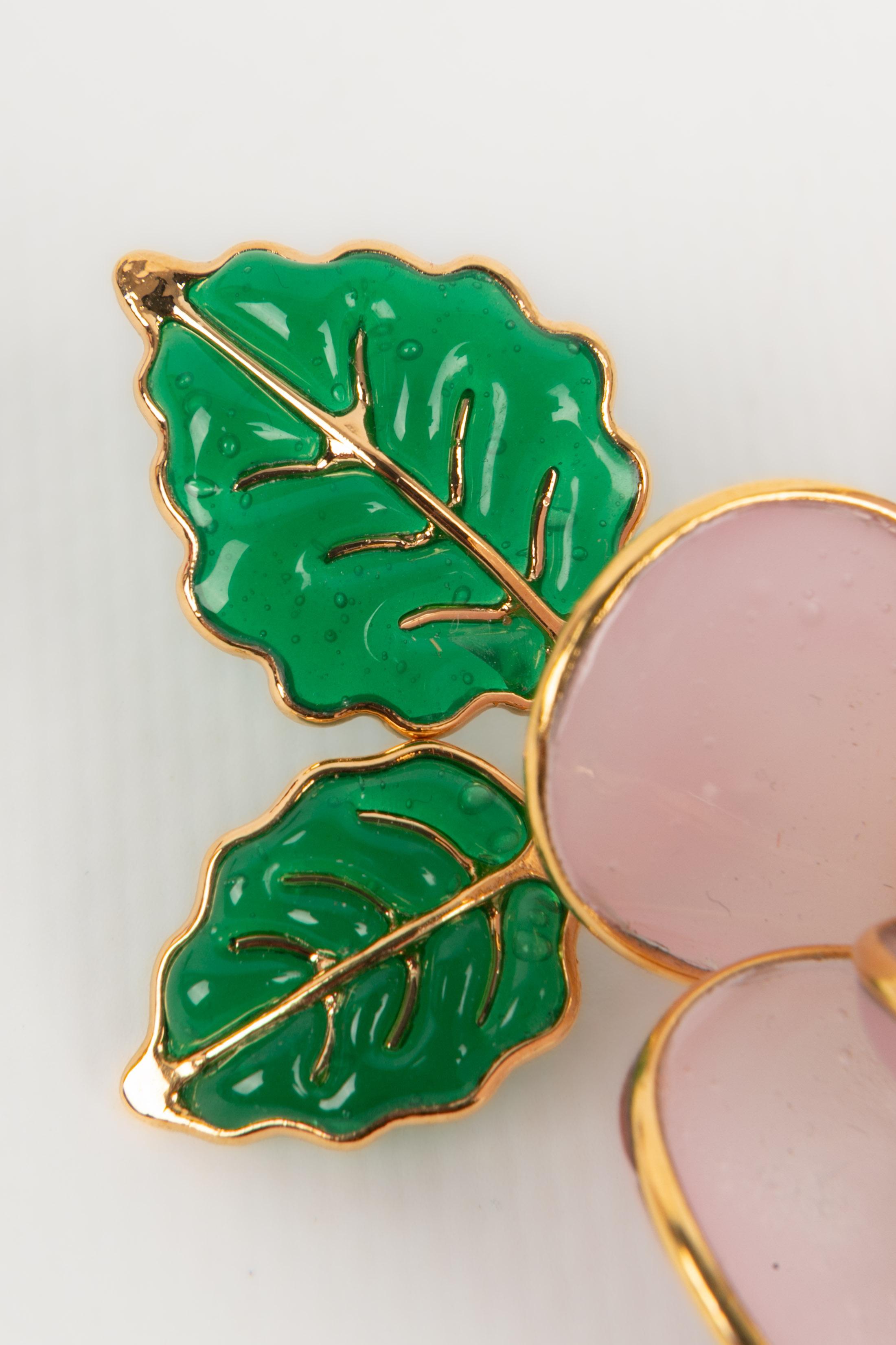 Augustine glass paste brooch / pendant For Sale 2