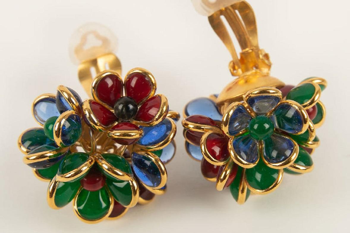 Augustine Gold-Plated Metal and Glass Paste Clip Earrings For Sale 1