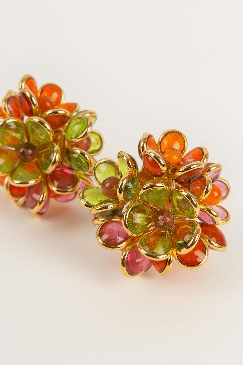 Boucles d'oreilles Augustine en métal plaqué or et pâte de verre Excellent état - En vente à SAINT-OUEN-SUR-SEINE, FR