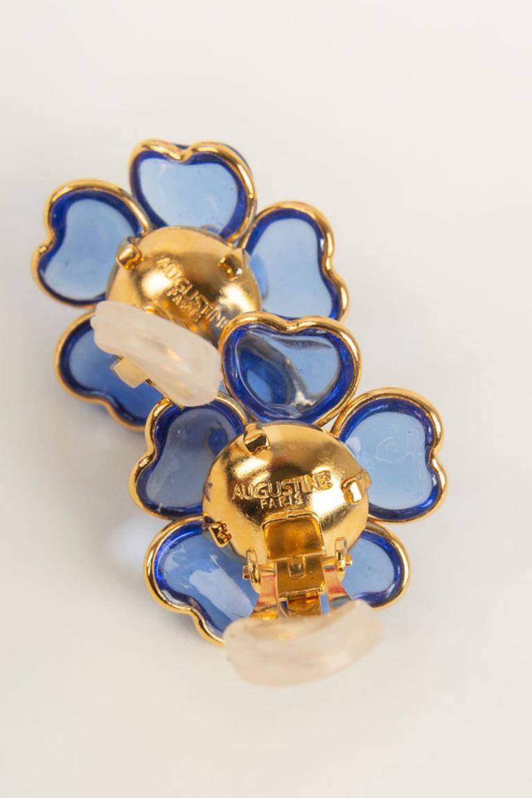 Augustine Golden Metal and Glass Paste Clip-on Earrings For Sale 1