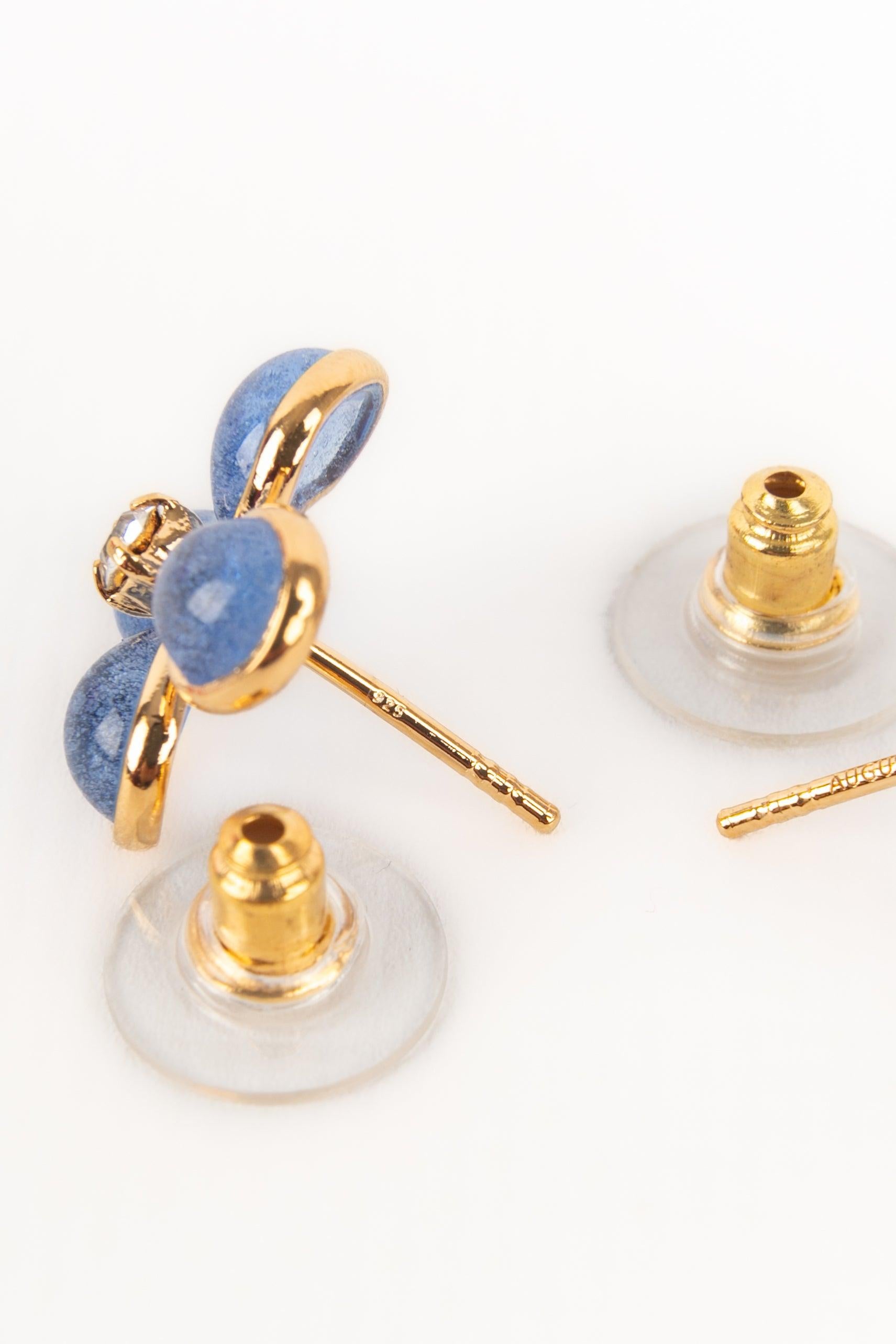 Boucles d'oreilles Augustine en métal doré avec strass en vente 1