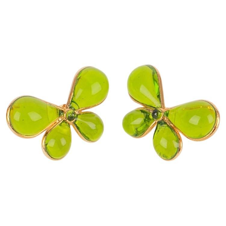 Augustine Golden Metal Butterfly Earrings with Light-green Glass Paste For Sale