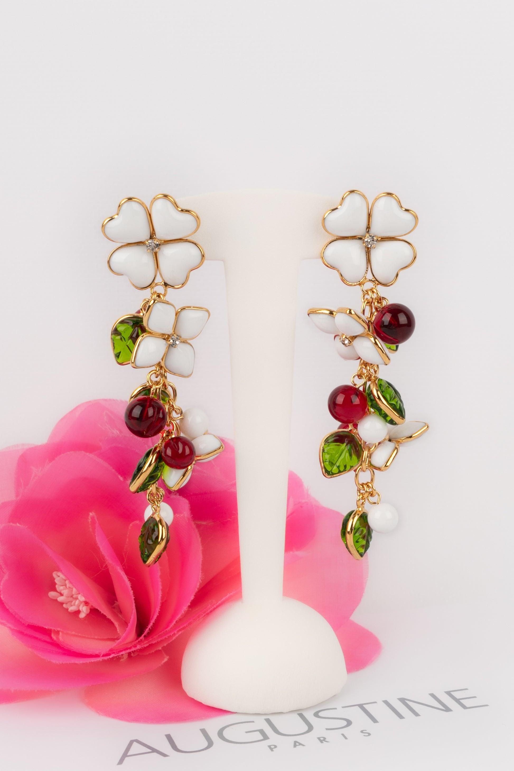 Augustine Golden Metal Earrings with Glass Paste For Sale 3
