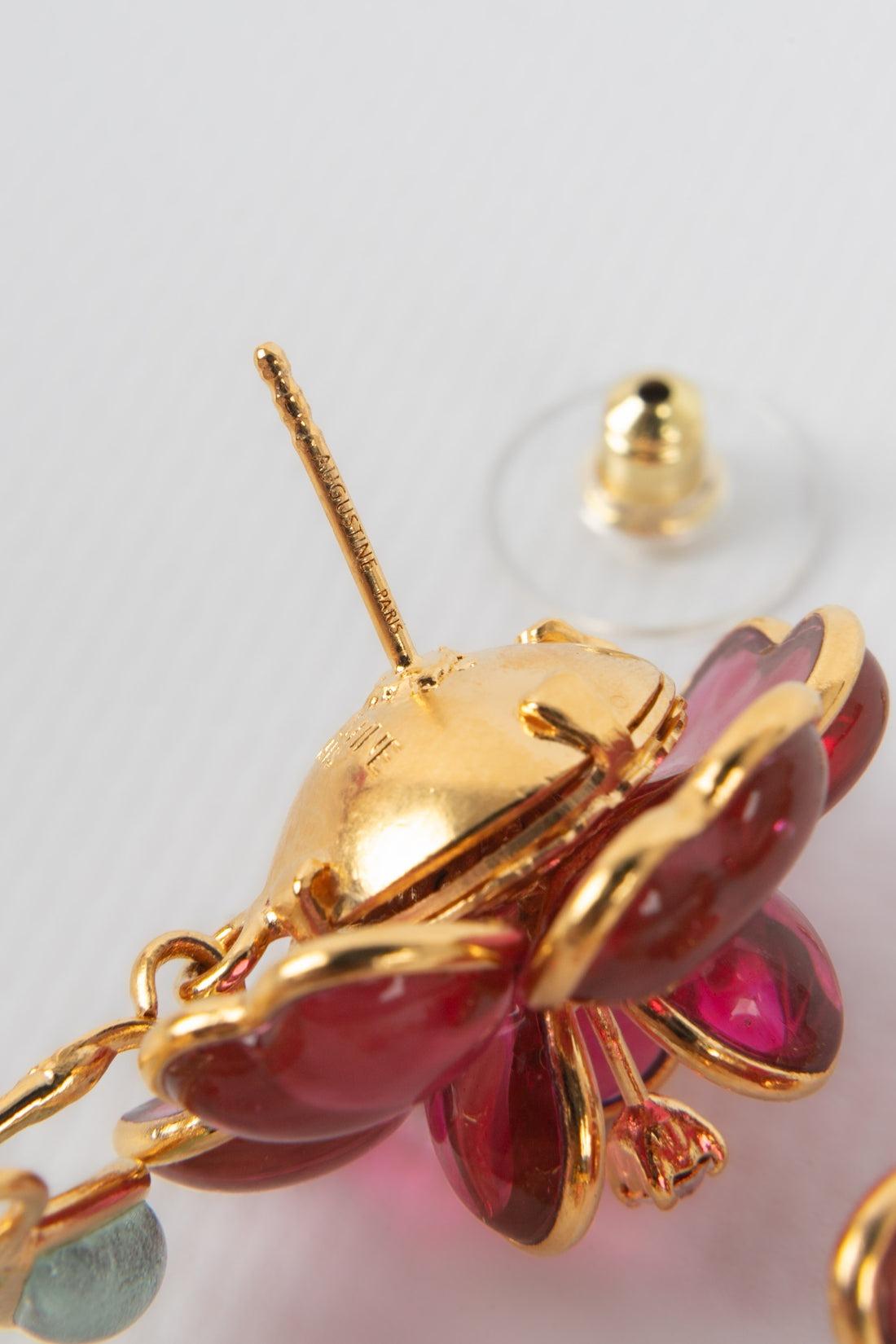 Augustine Goldene Metallohrringe aus Metall mit Glaspastell in rosa Tönen Damen im Angebot