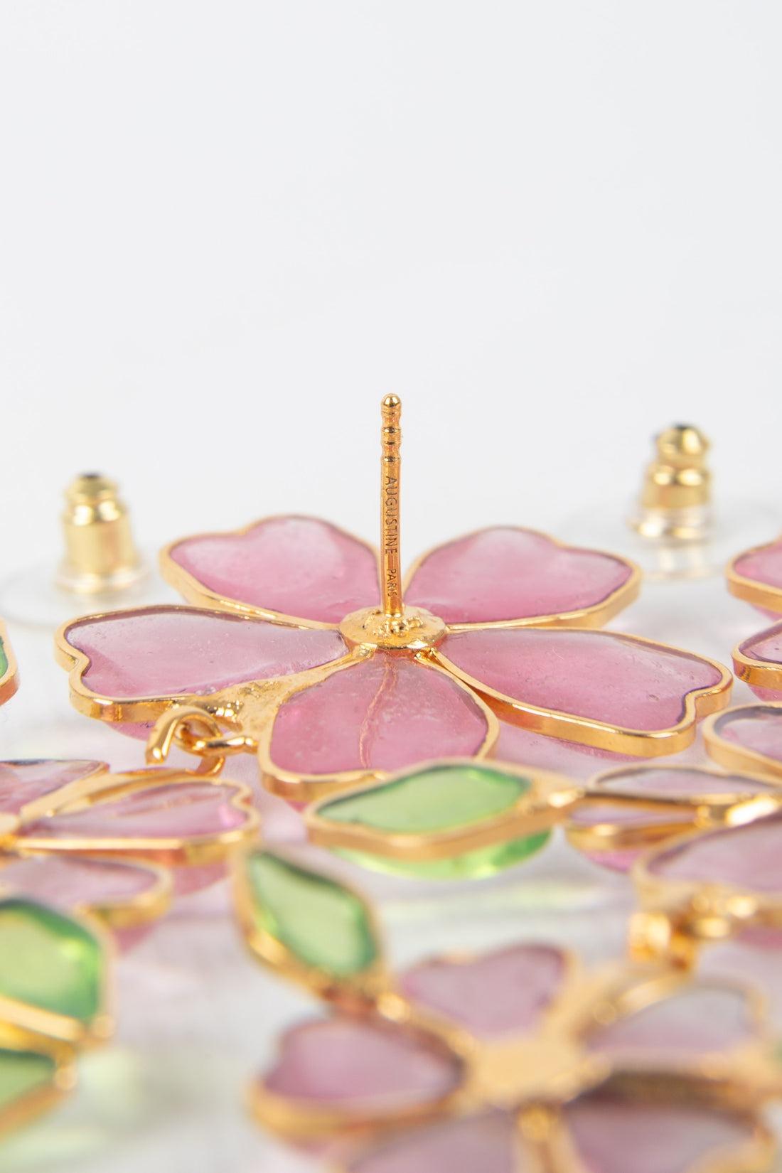 Augustine Golden Metal Earrings with Pink Transparent Glass Paste For Sale 1