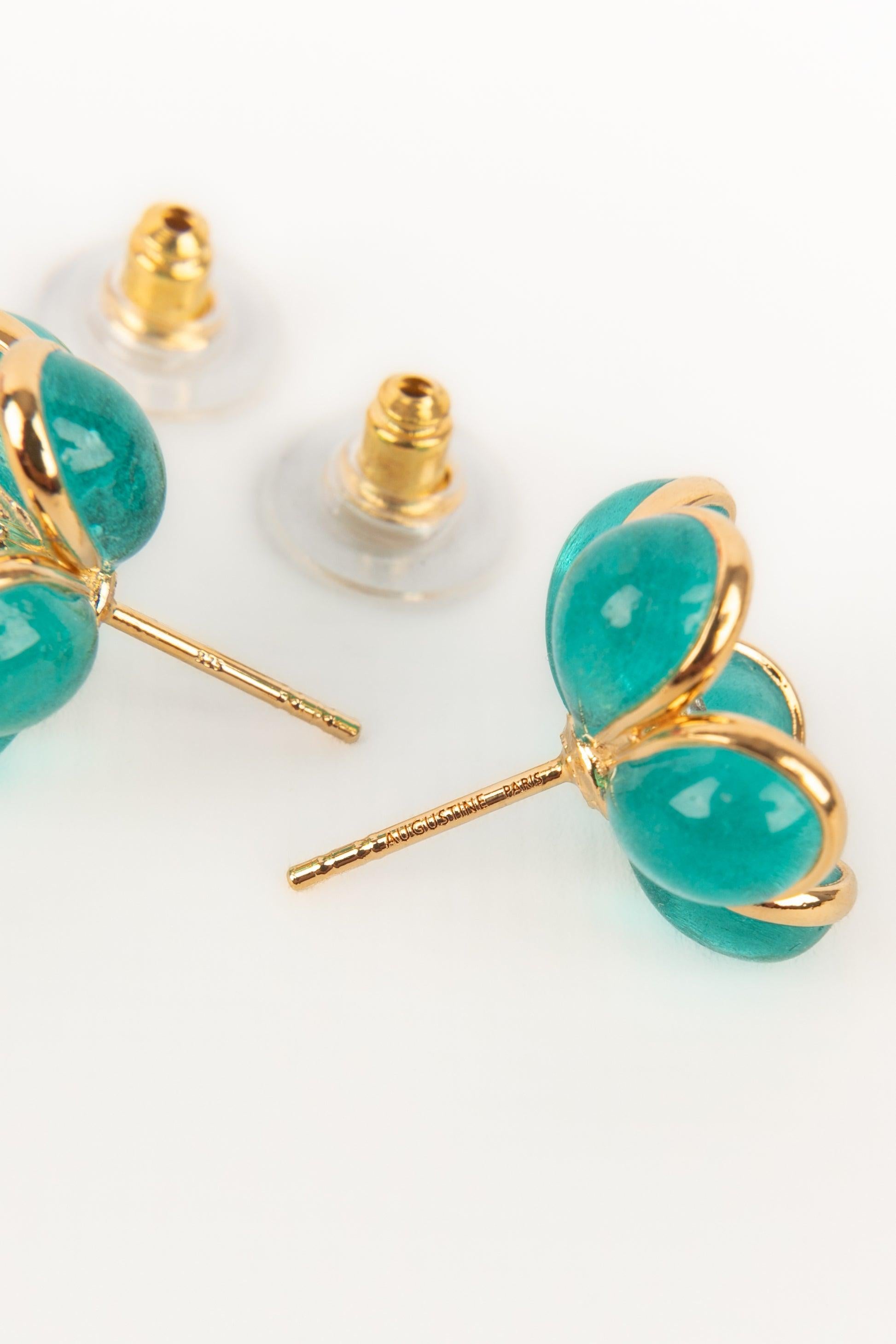 Boucles d'oreilles Augustine en métal doré avec strass et pâte de verre bleue Excellent état - En vente à SAINT-OUEN-SUR-SEINE, FR