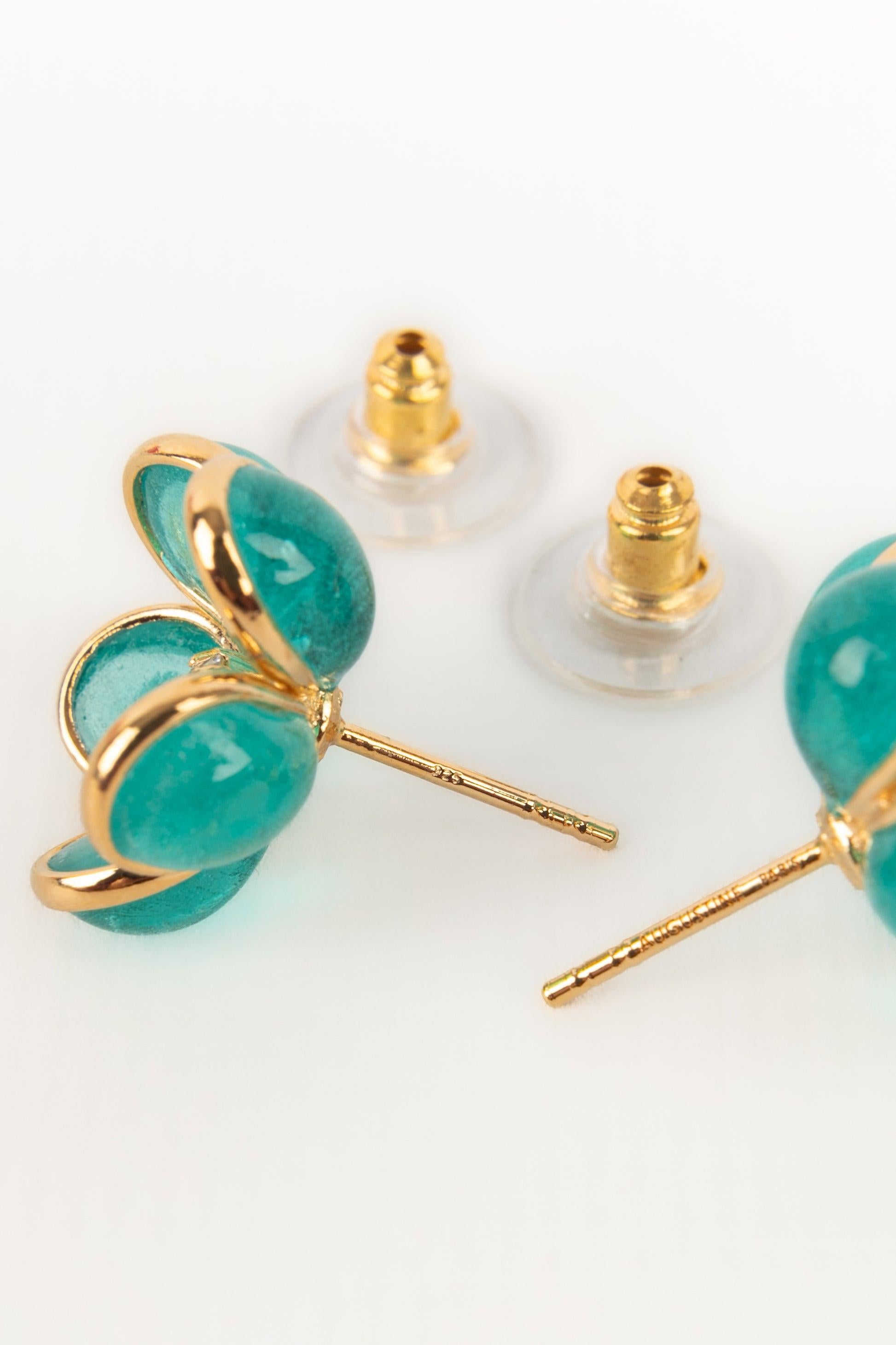 Boucles d'oreilles Augustine en métal doré avec strass et pâte de verre bleue Pour femmes en vente