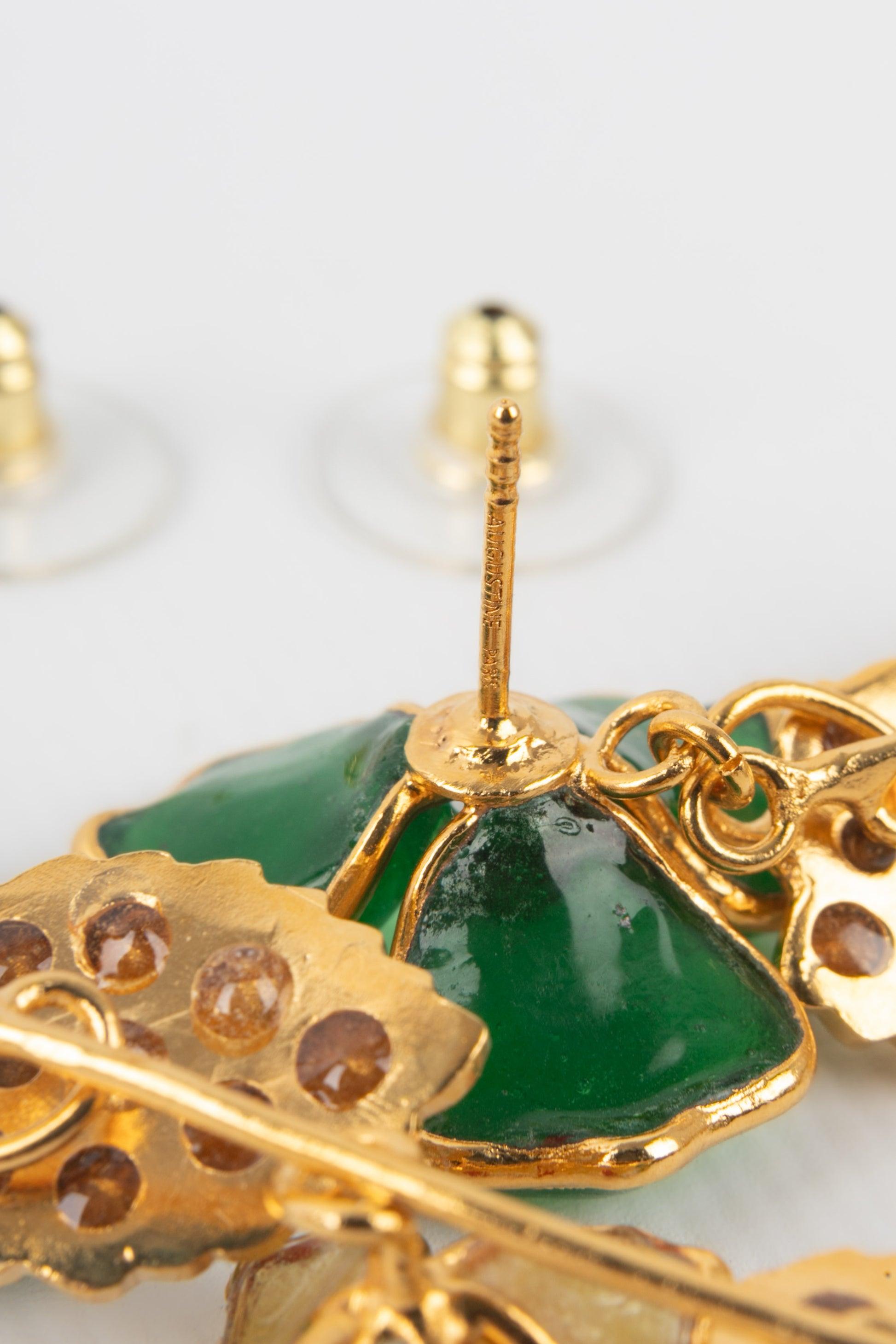 Augustine Golden Metal Earrings with Rhinestones For Sale 2