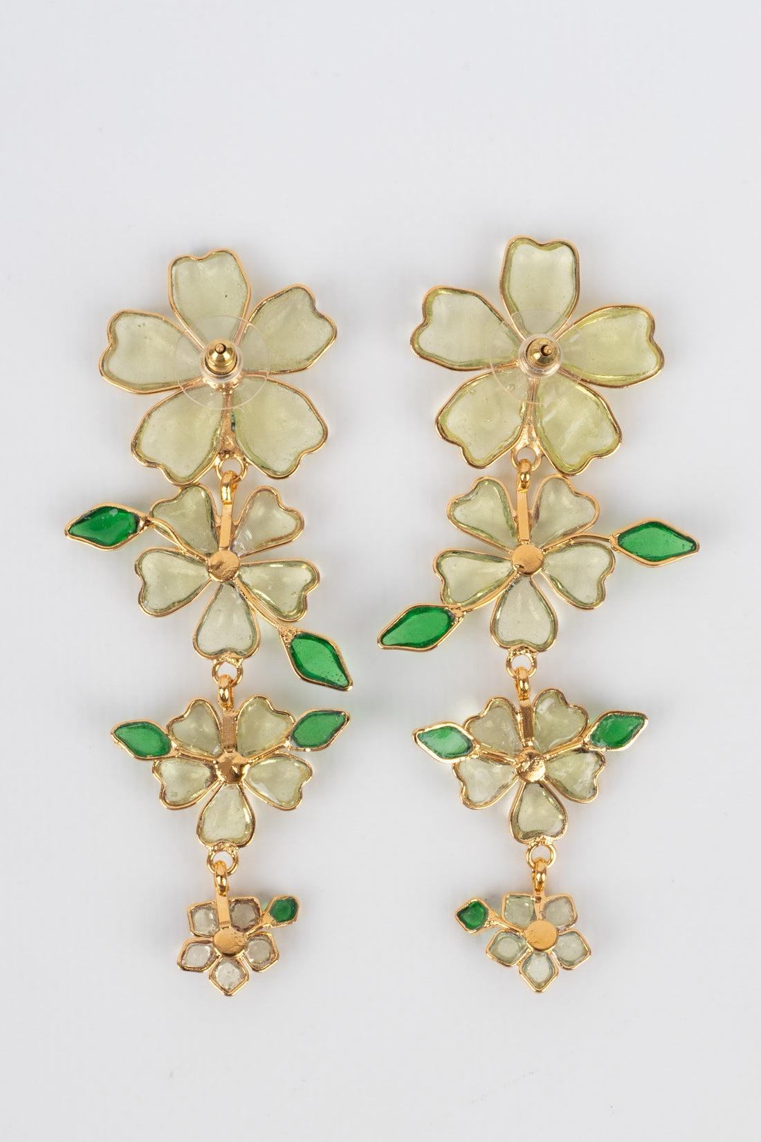 Augustine Golden Metal Earrings with Transparent Yellow Glass Paste In Excellent Condition For Sale In SAINT-OUEN-SUR-SEINE, FR