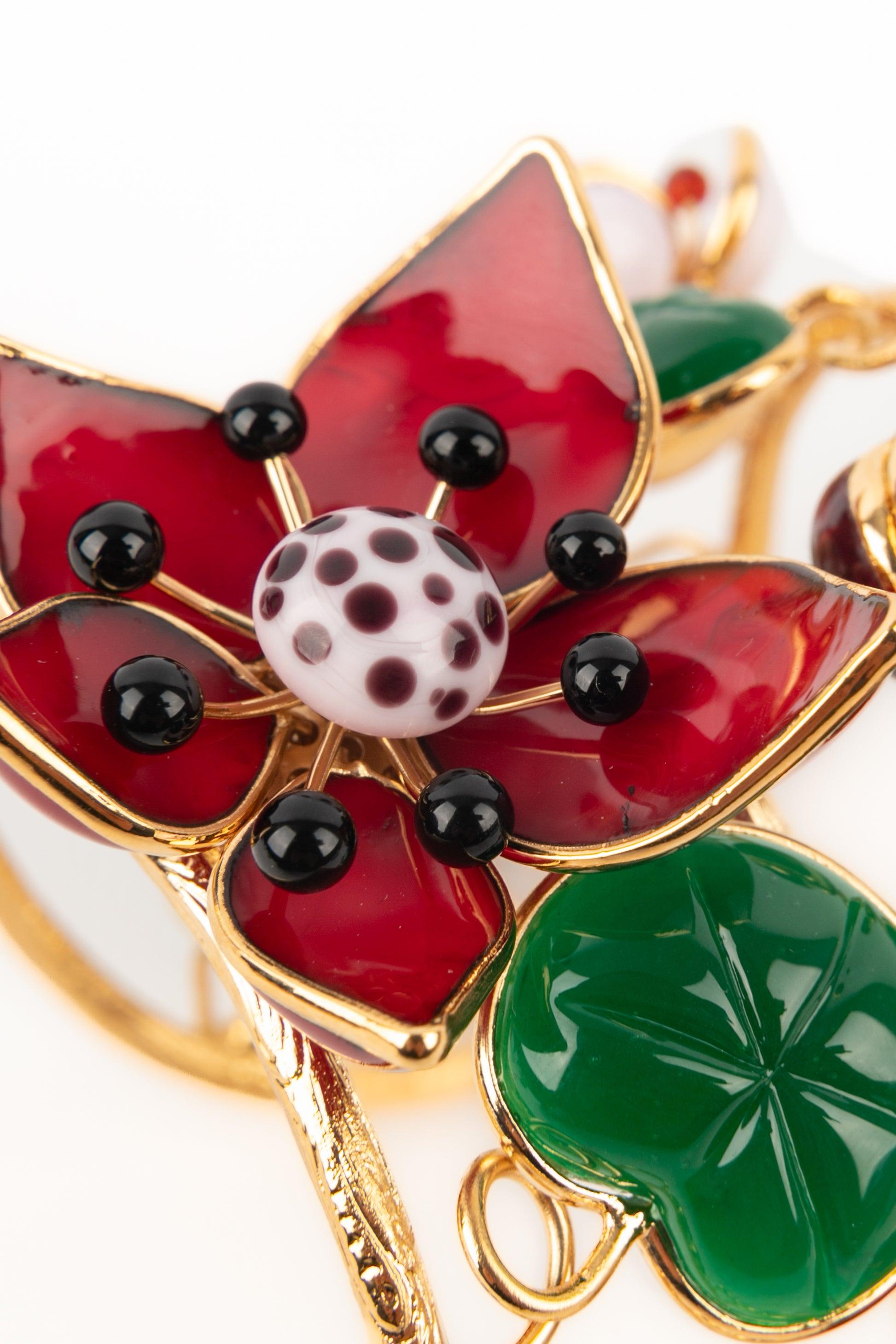 Bracciale Augustine con fiori in metallo dorato in vendita 2