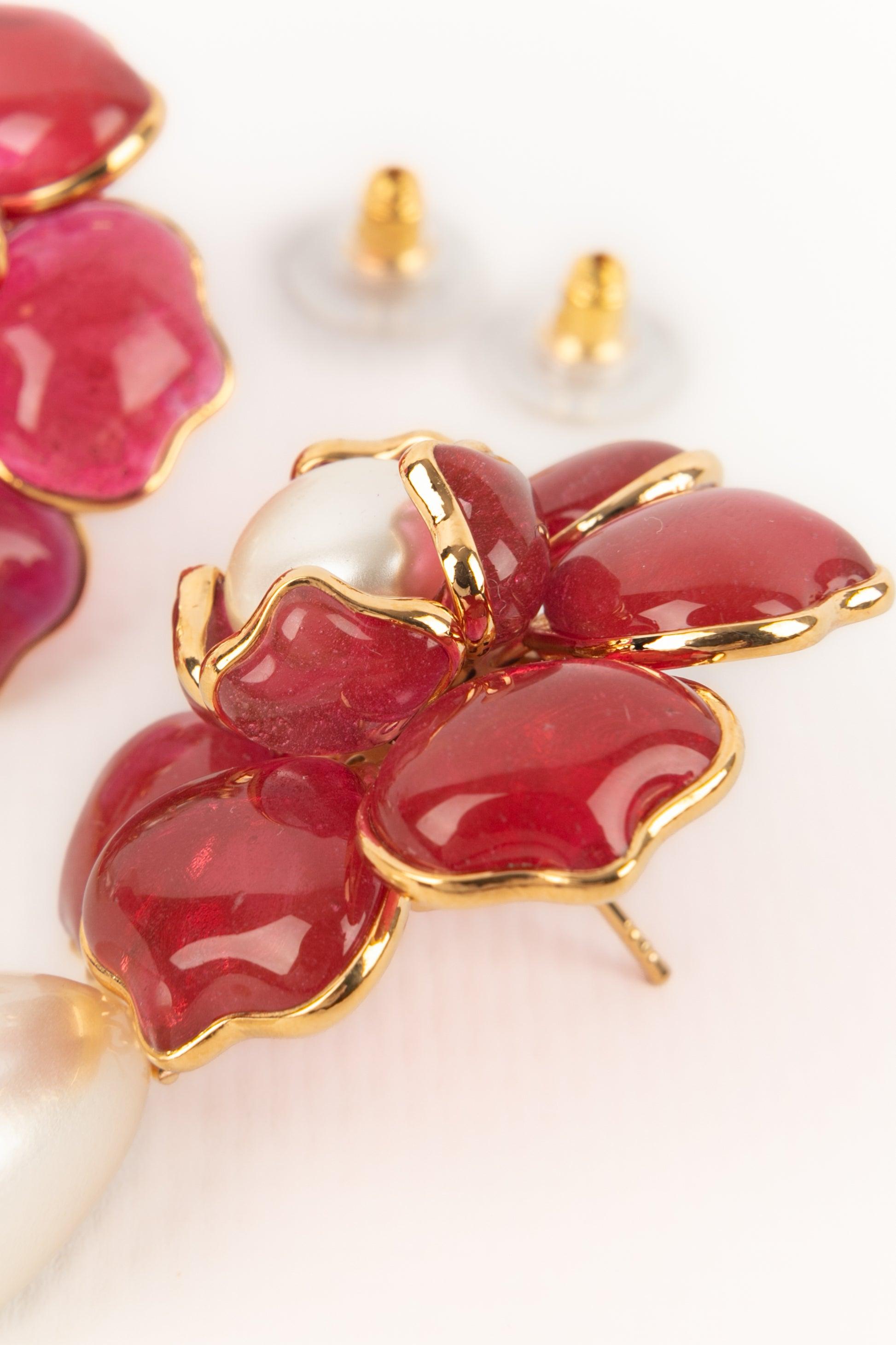 Women's Augustine Golden Metal Flower Earrings For Sale