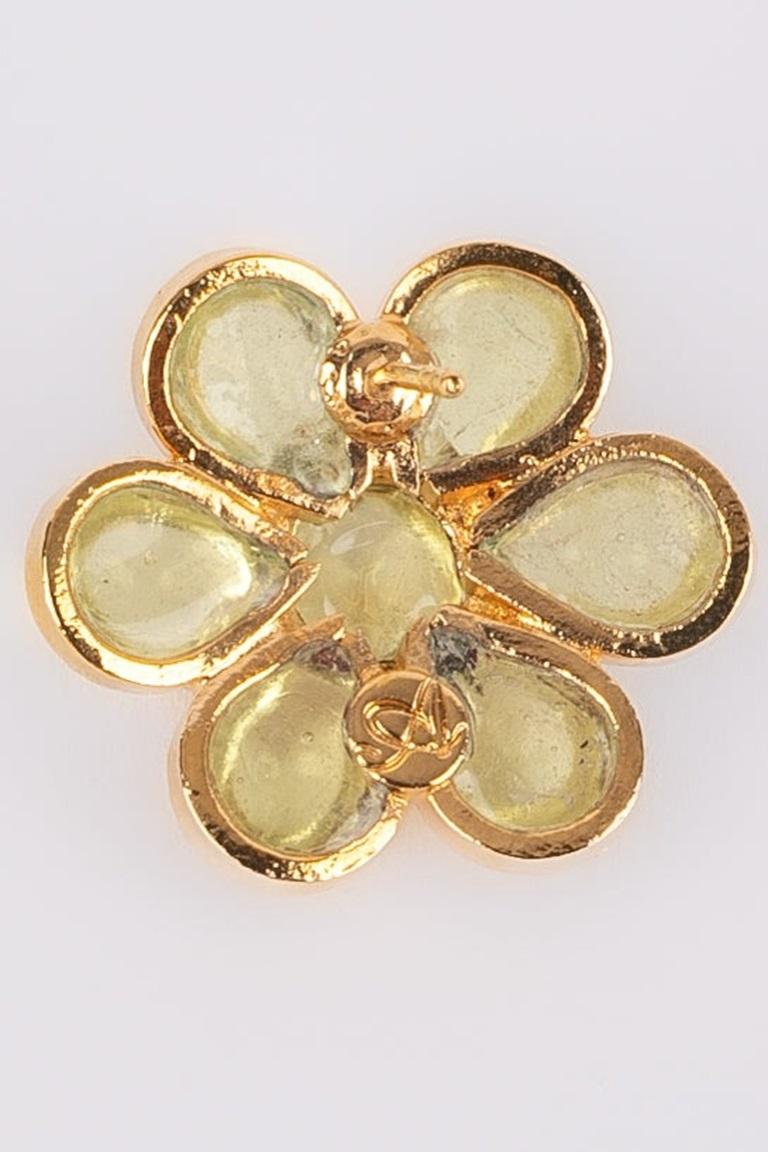 Boucles d'oreilles Augustine Fleur en métal doré avec pâte de verre Pour femmes en vente