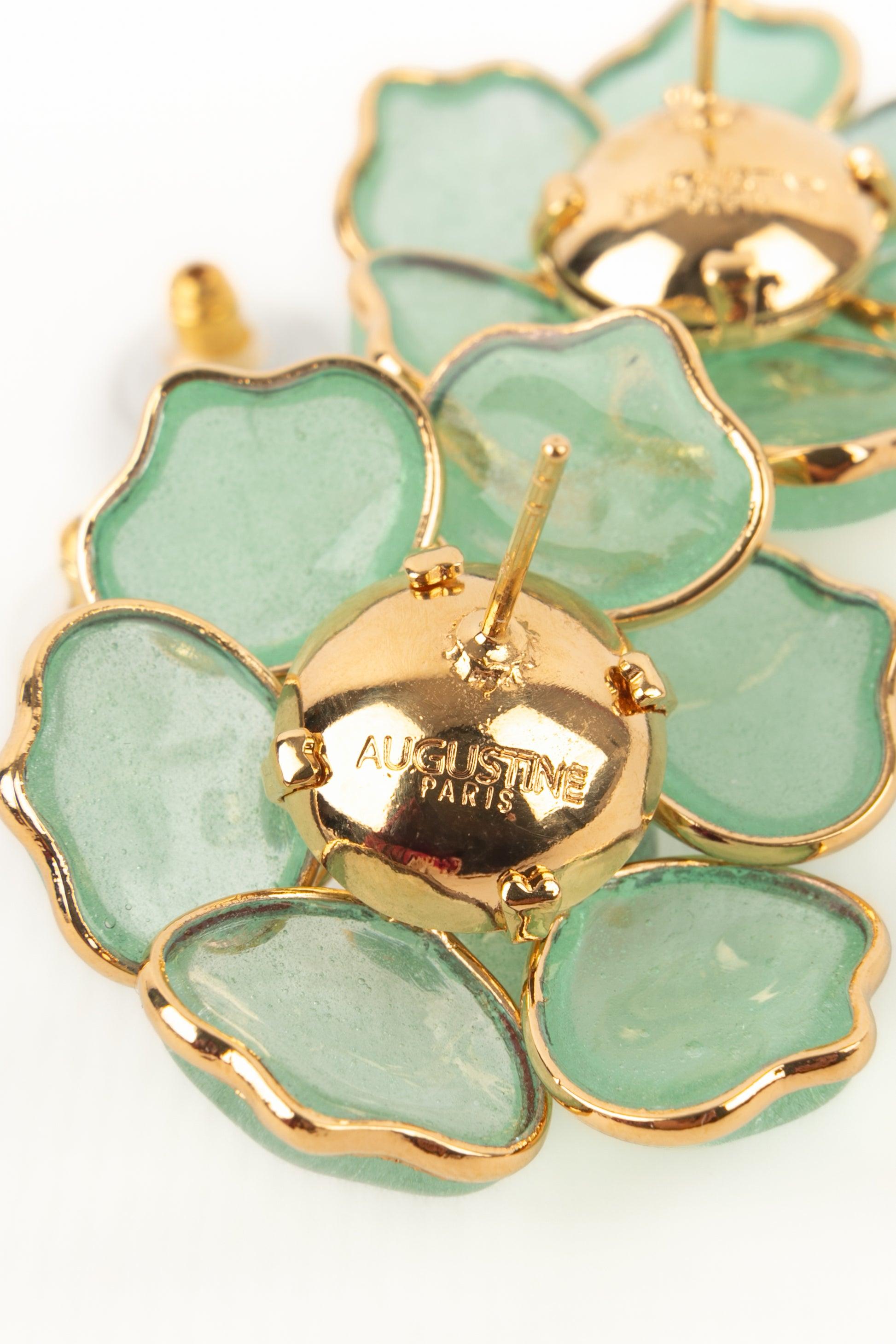 Augustine Golden Metal Flower Earrings with Light-green Glass Paste For Sale 3
