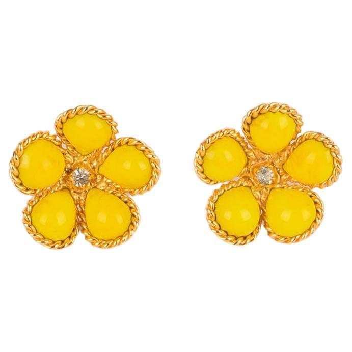 Boucles d'oreilles Augustine Fleur en métal doré avec pâte de verre jaune et strass