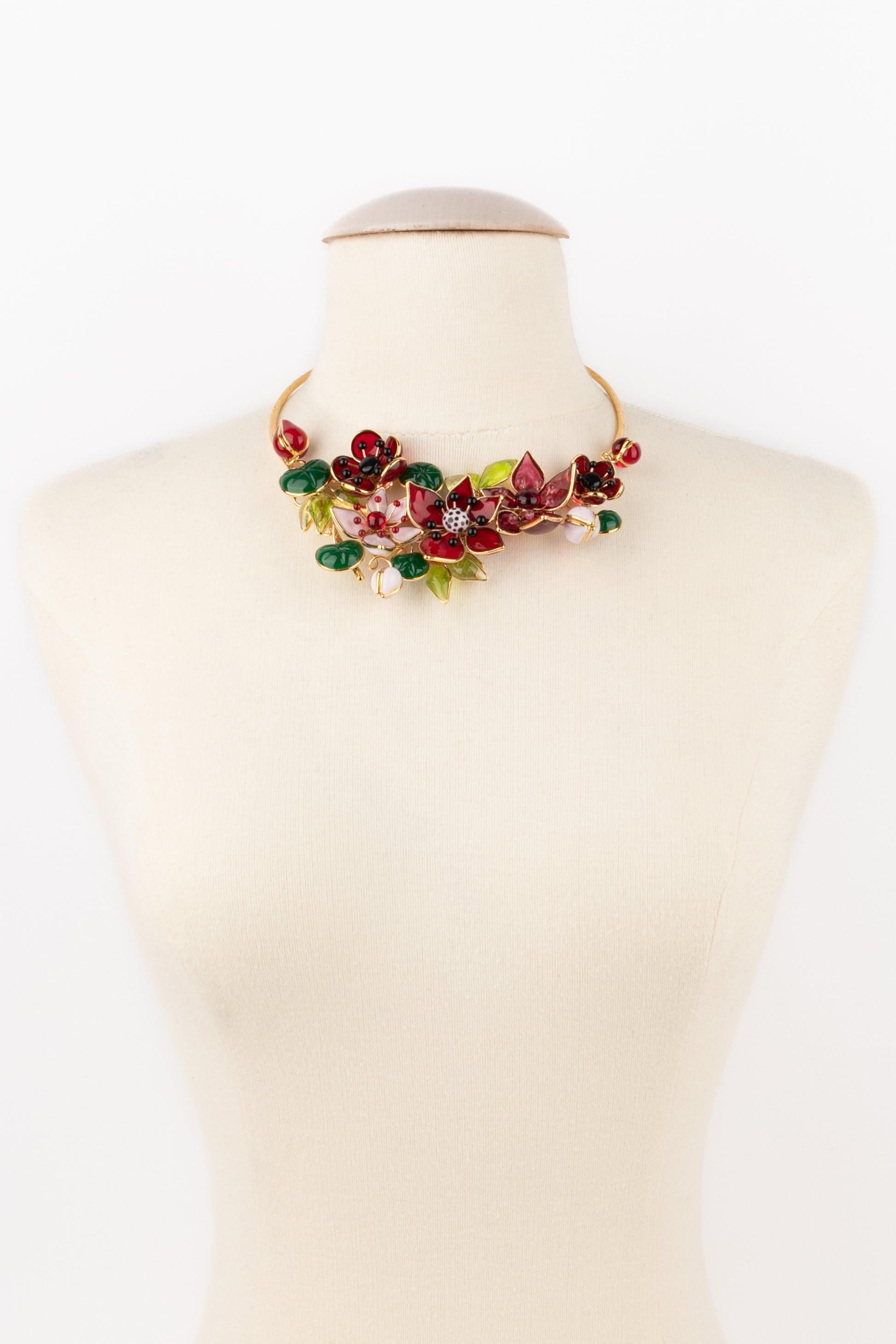 Augustine - Golden metal flower necklace with glass paste.

Additional information:
Condition: Very good condition
Dimensions: Length: from 38 cm to 43 cm

Seller Reference: BC49