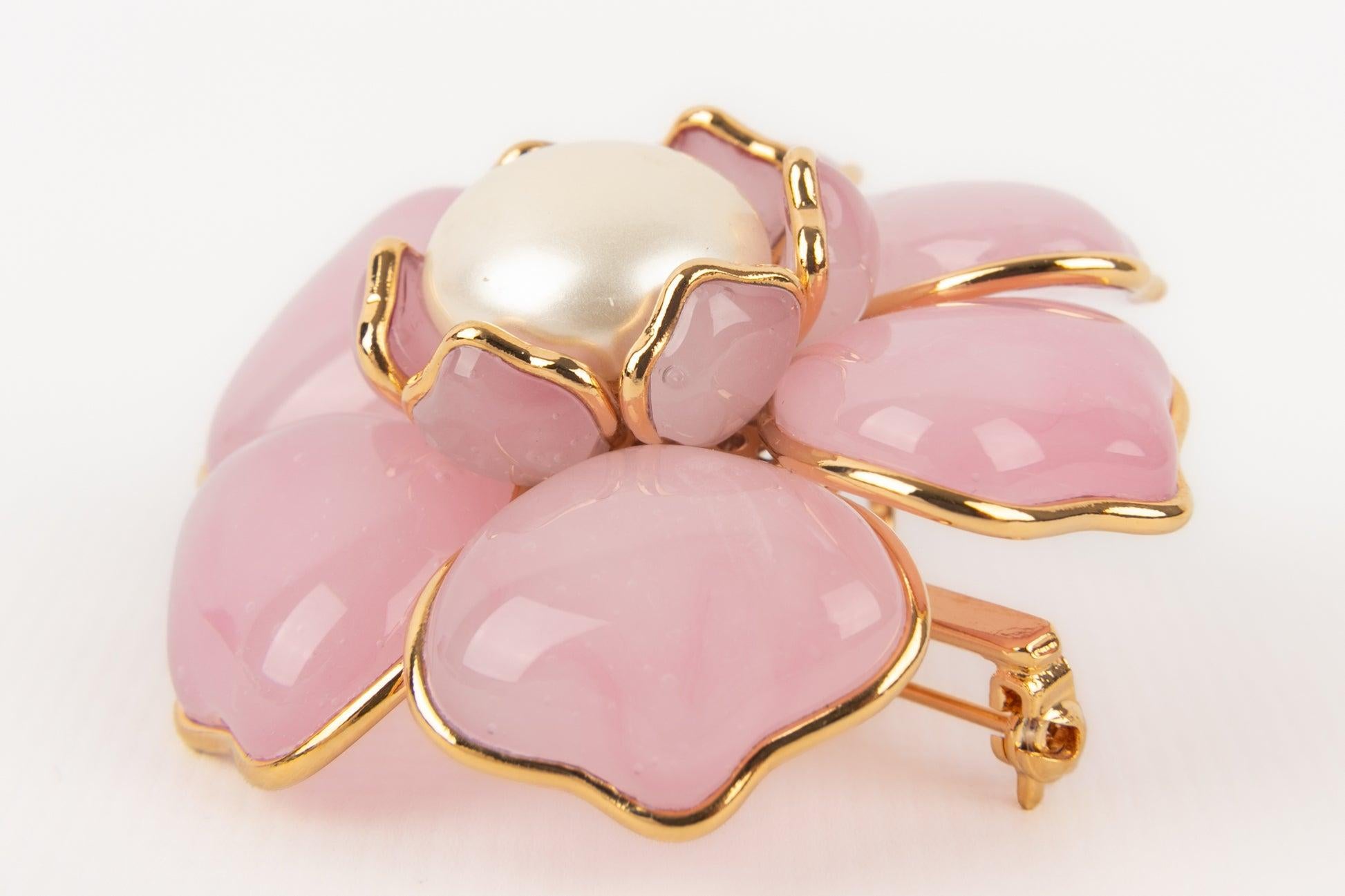 Women's Augustine Golden Metal Pendant Pink Brooch For Sale