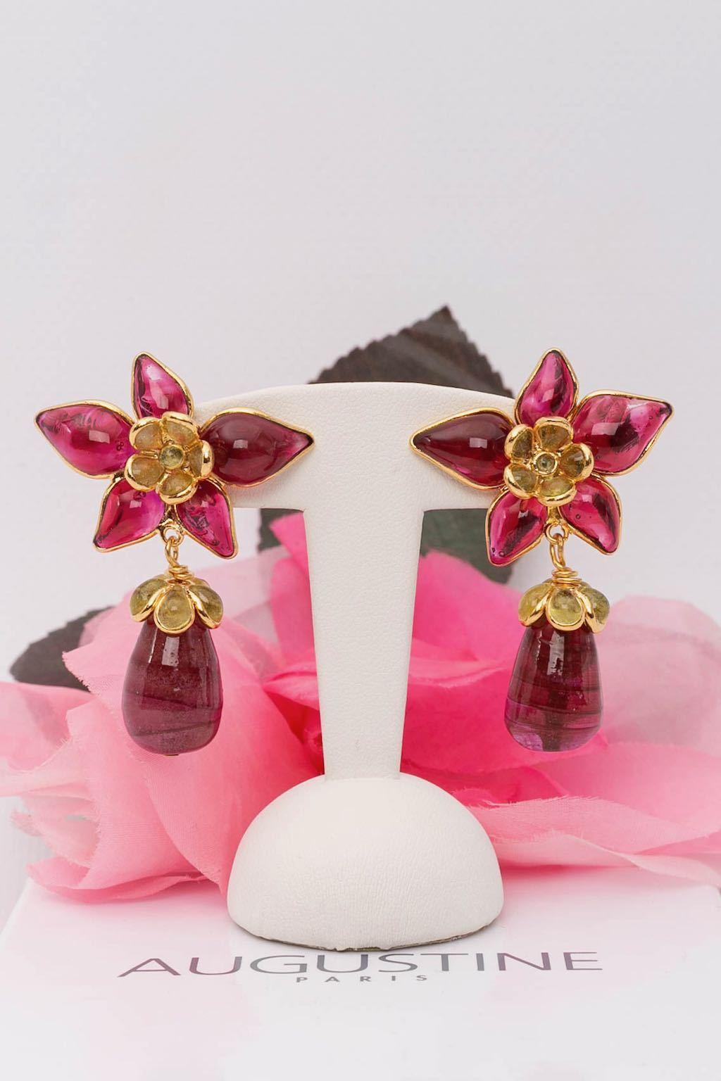 Augustine Golden Metal Pierced Earrings with Glass Paste For Sale 4