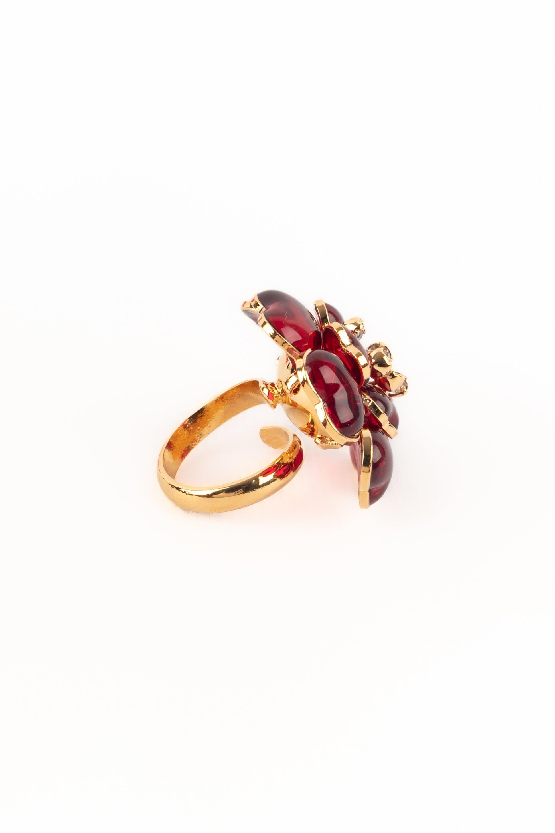 Augustine Goldener Metallroter Blumenring im Angebot 3