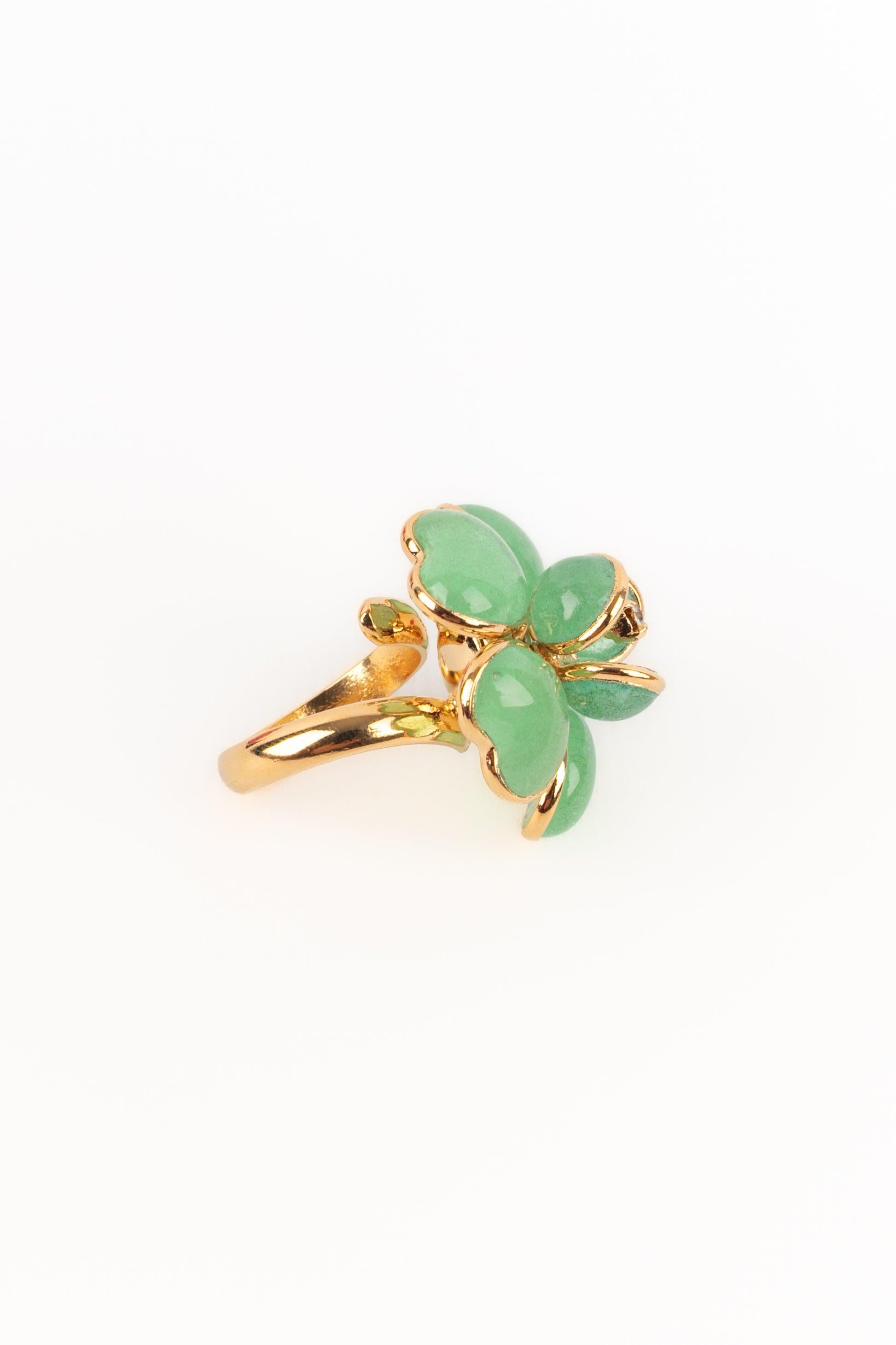 Augustine Golden Metal Ring with Transparent Green Glass Paste For Sale 1
