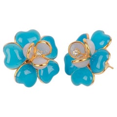 Augustine Boucles d'oreilles fleurs bicolores en métal doré avec pâte de verre et strass