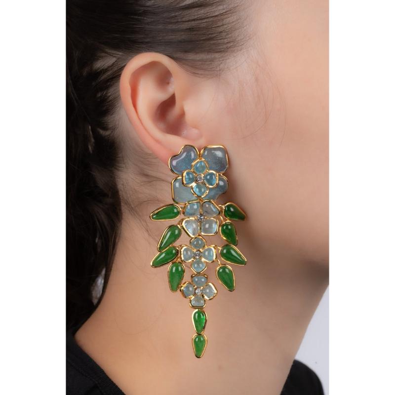 Augustine Golden Metal with Blue Glass Paste Earrings For Sale 3