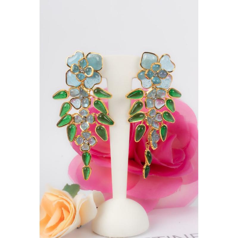 Augustine Golden Metal with Blue Glass Paste Earrings For Sale 4