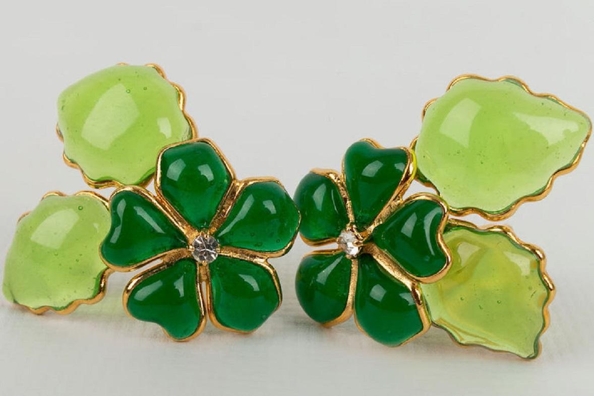 Augustine Green Paste Glass Clip Earrings  For Sale 1