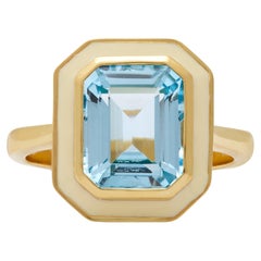 Augustine Jewell Bague cocktail en topaze bleue et émail crème