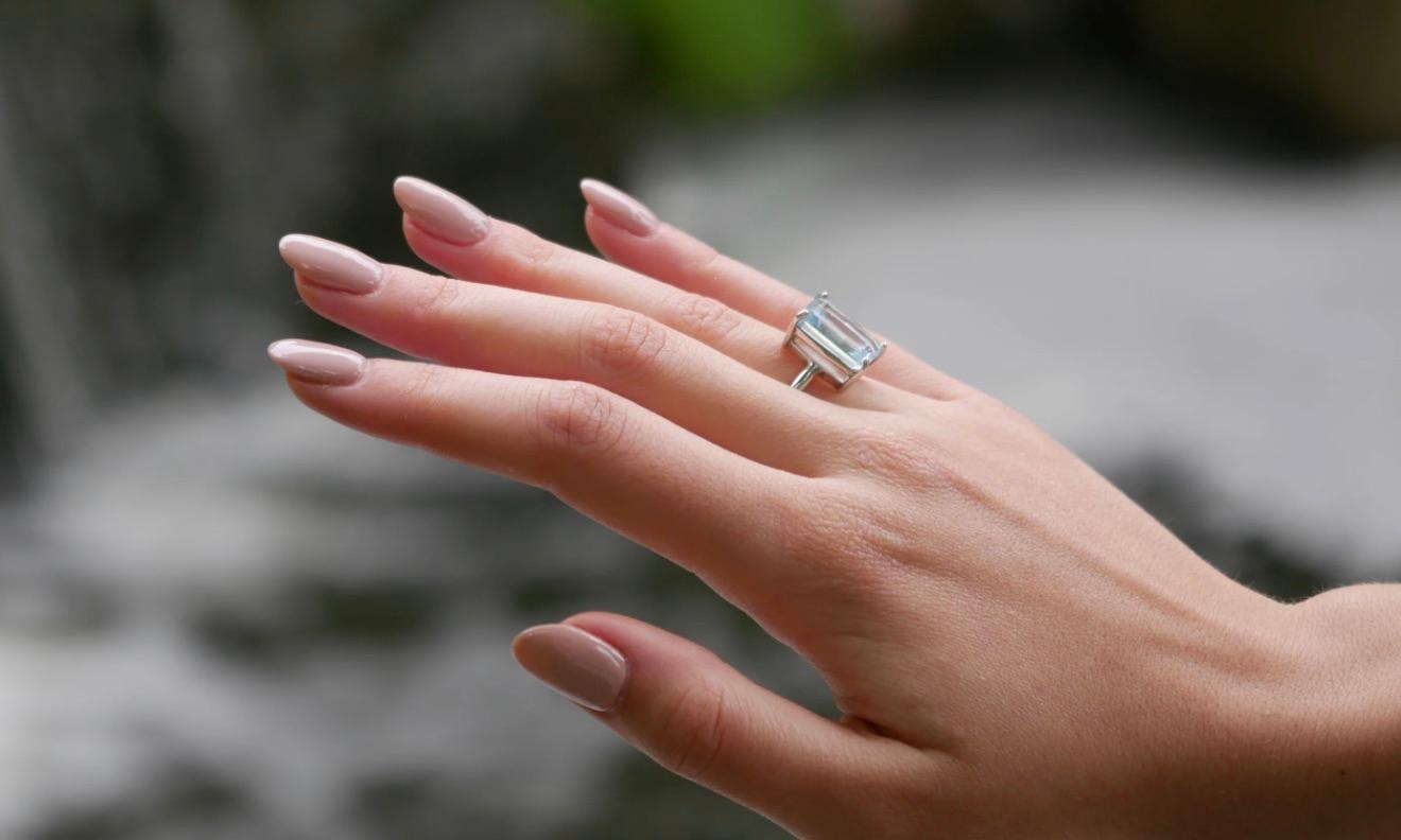 Taille octogone Augustine Jewell Argent Sterling Sky Blue Topaz en vente